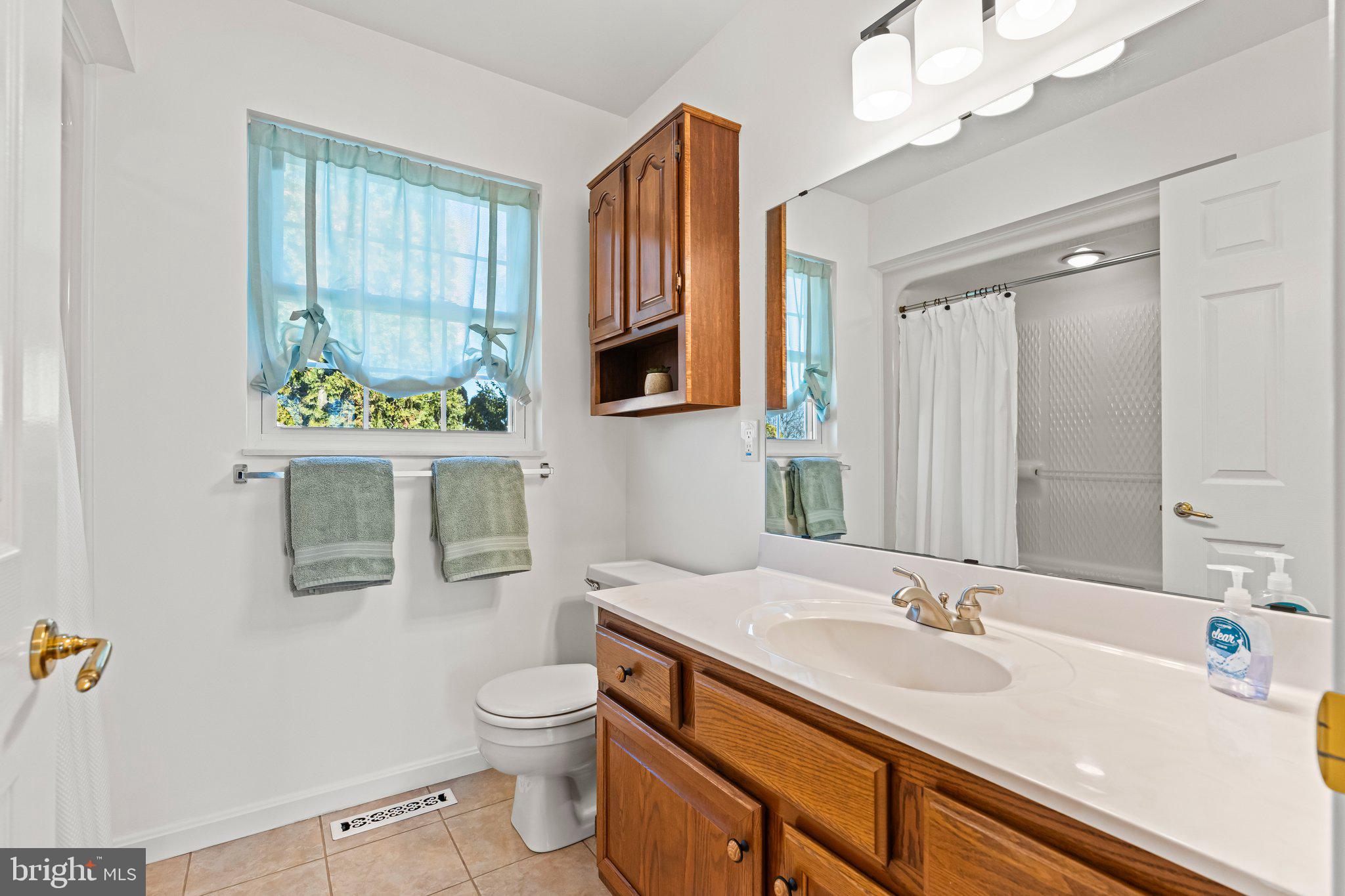 HUNTERS RUN - Residential