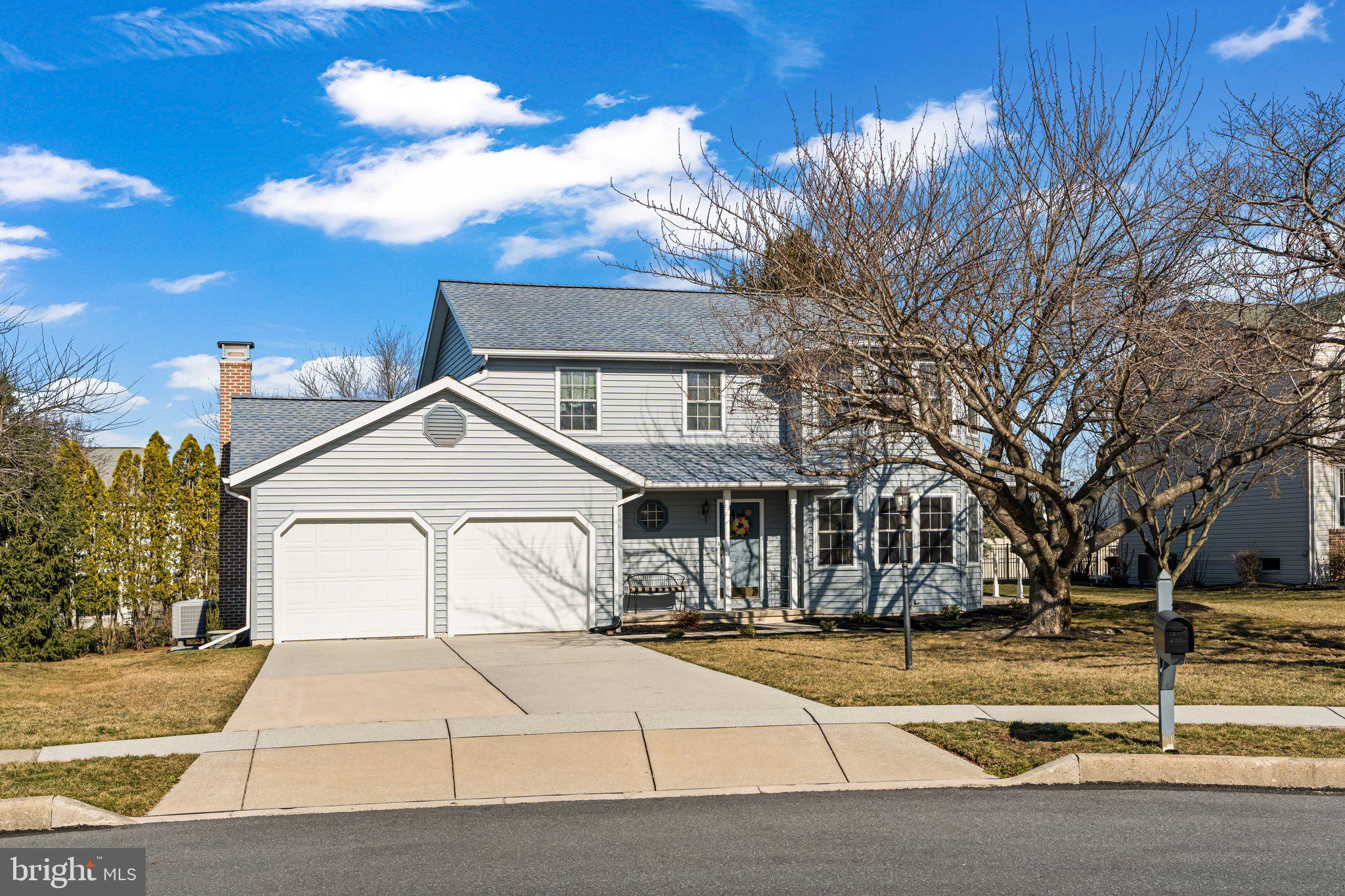 HUNTERS RUN - Residential