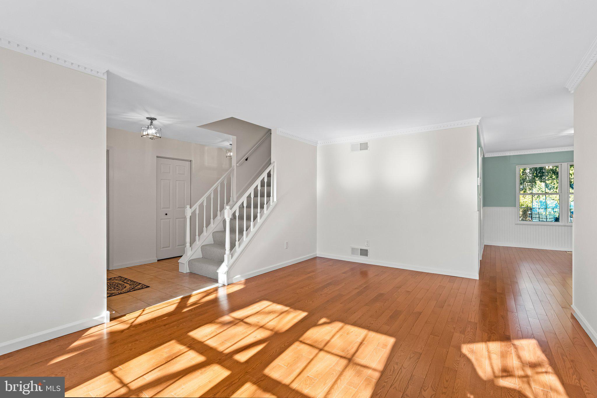 HUNTERS RUN - Residential