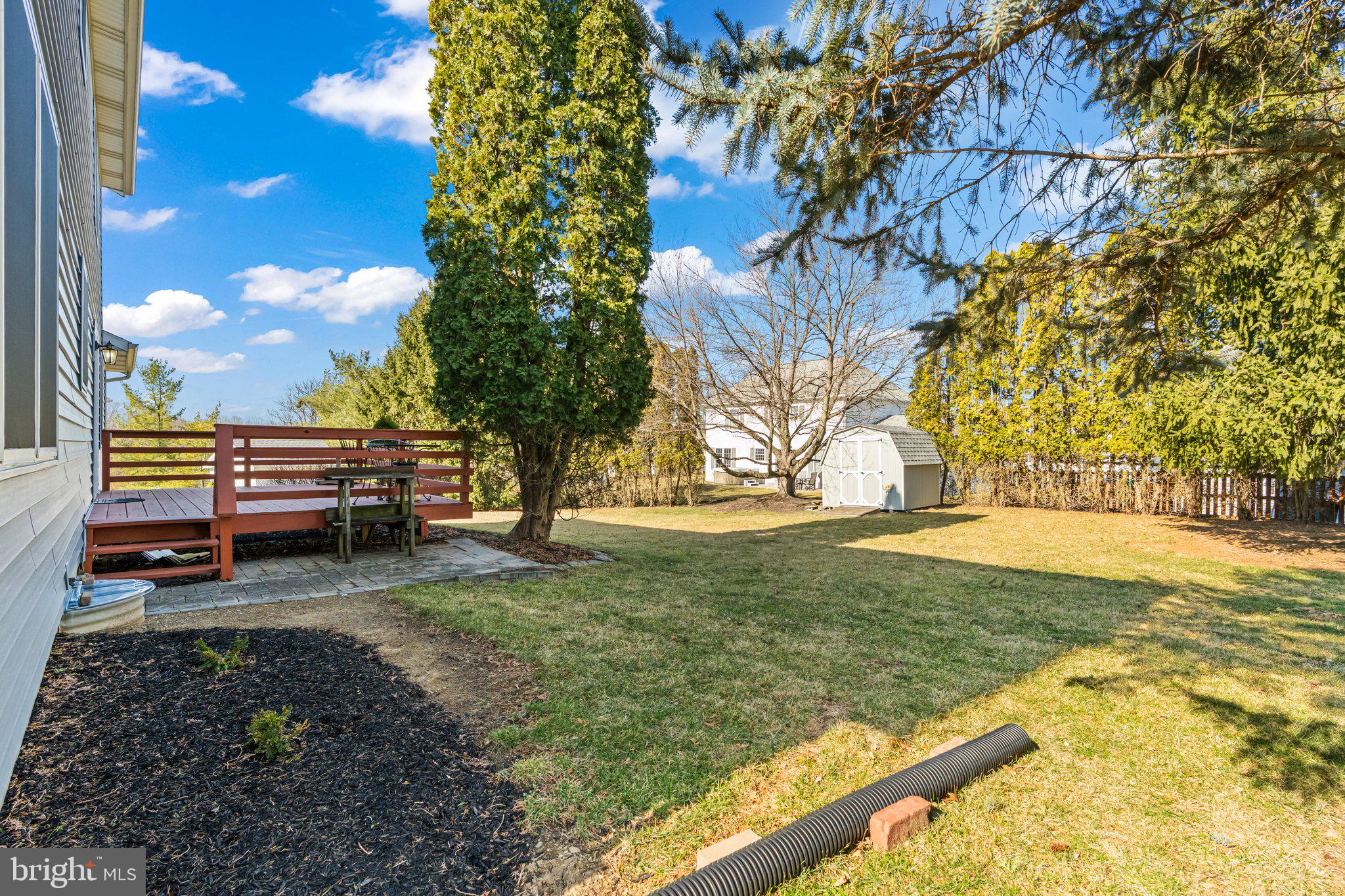 HUNTERS RUN - Residential