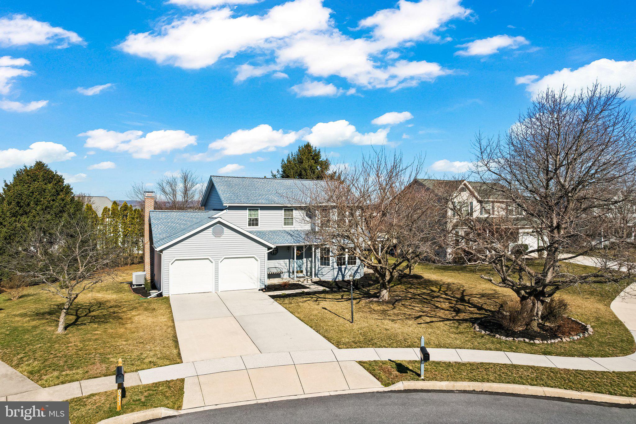 HUNTERS RUN - Residential