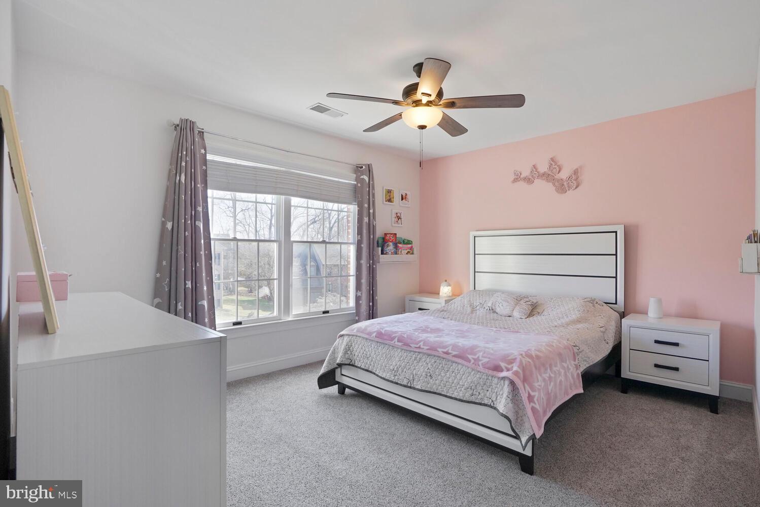 POTOMAC GROVE - Residential