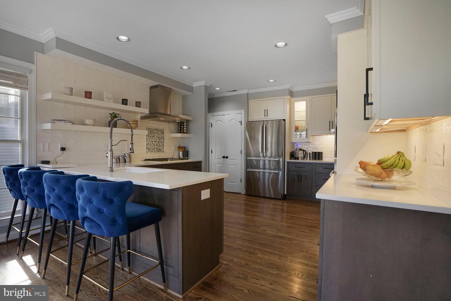 POTOMAC GROVE - Residential