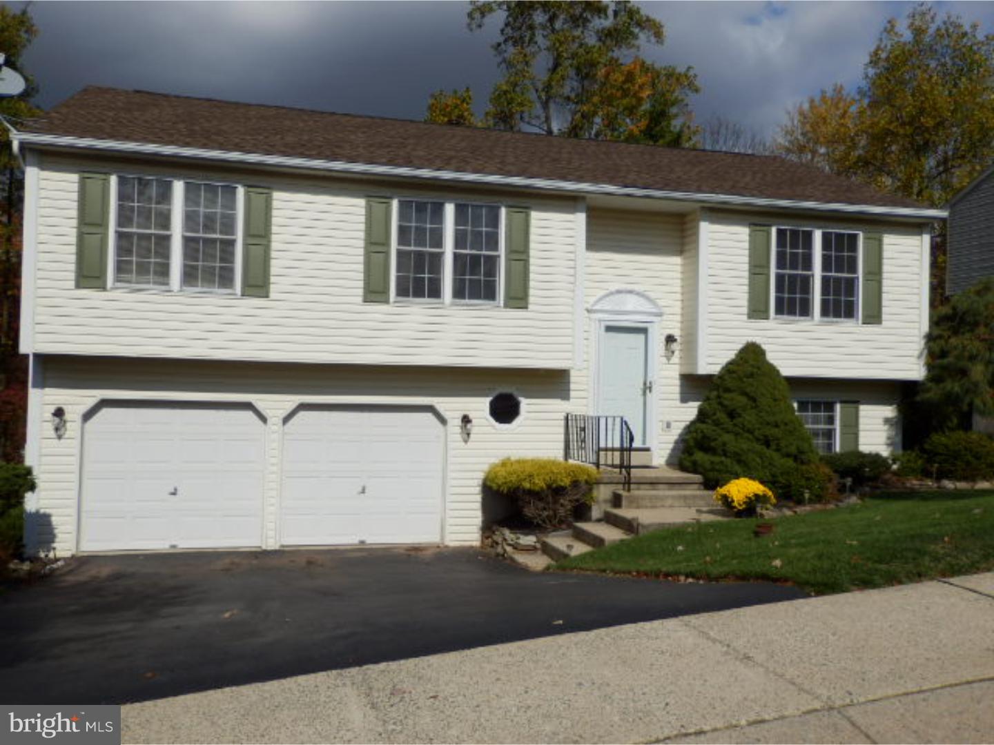 WOODRIDGE - Residential