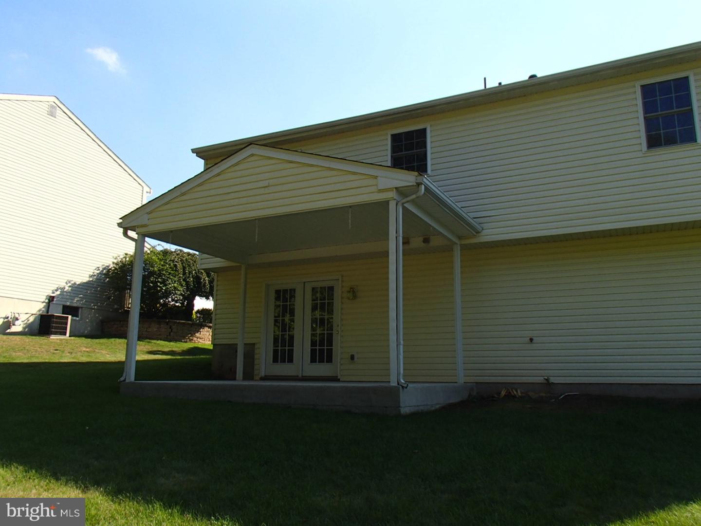 WOODRIDGE - Residential
