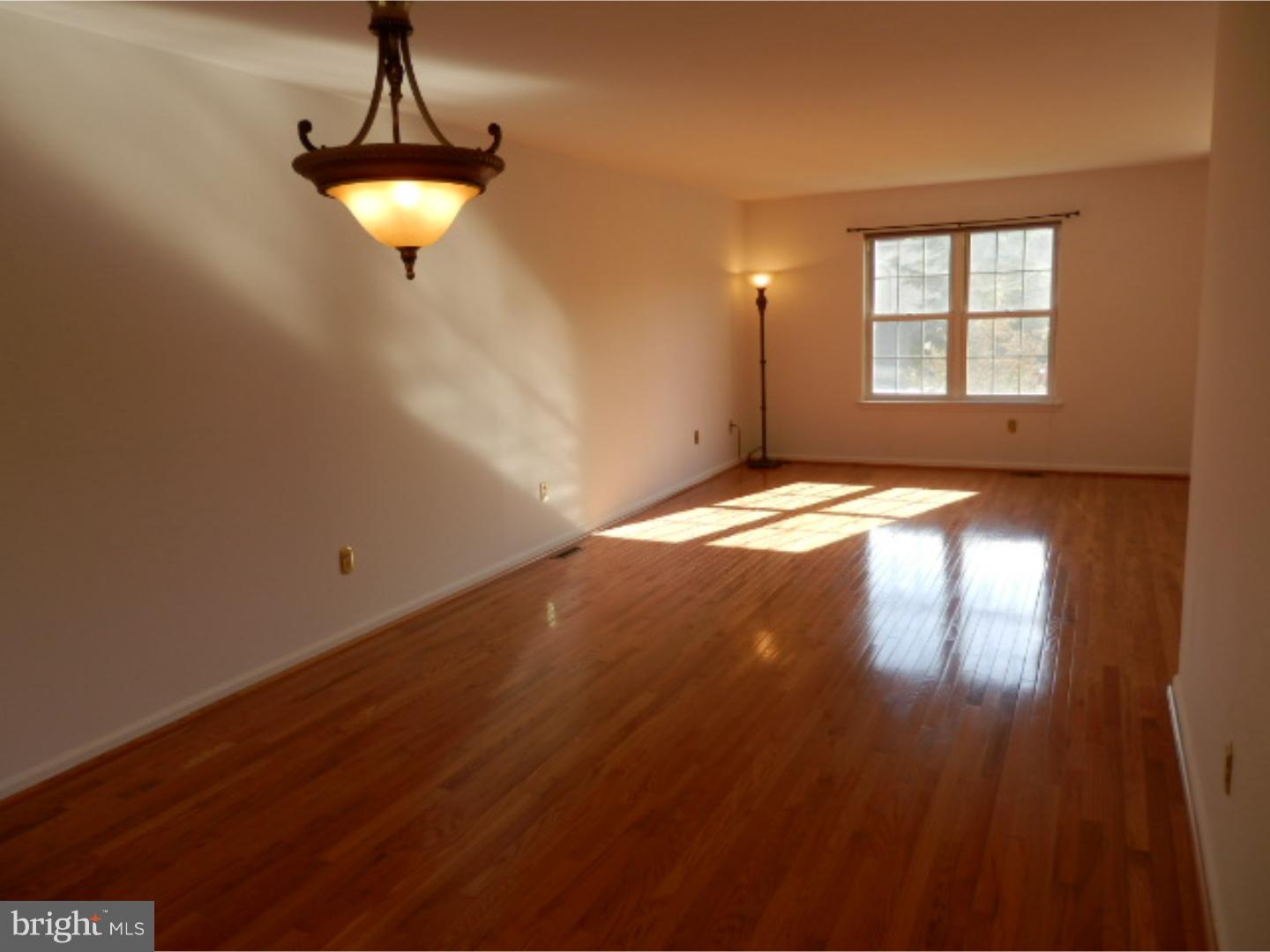 WOODRIDGE - Residential