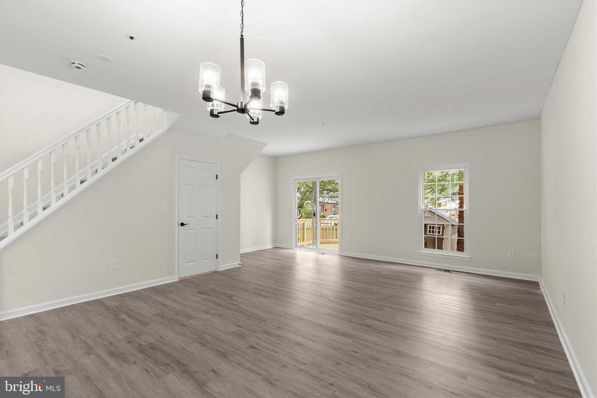 SOUTH ADDISON HGHTS TOWN - Residential