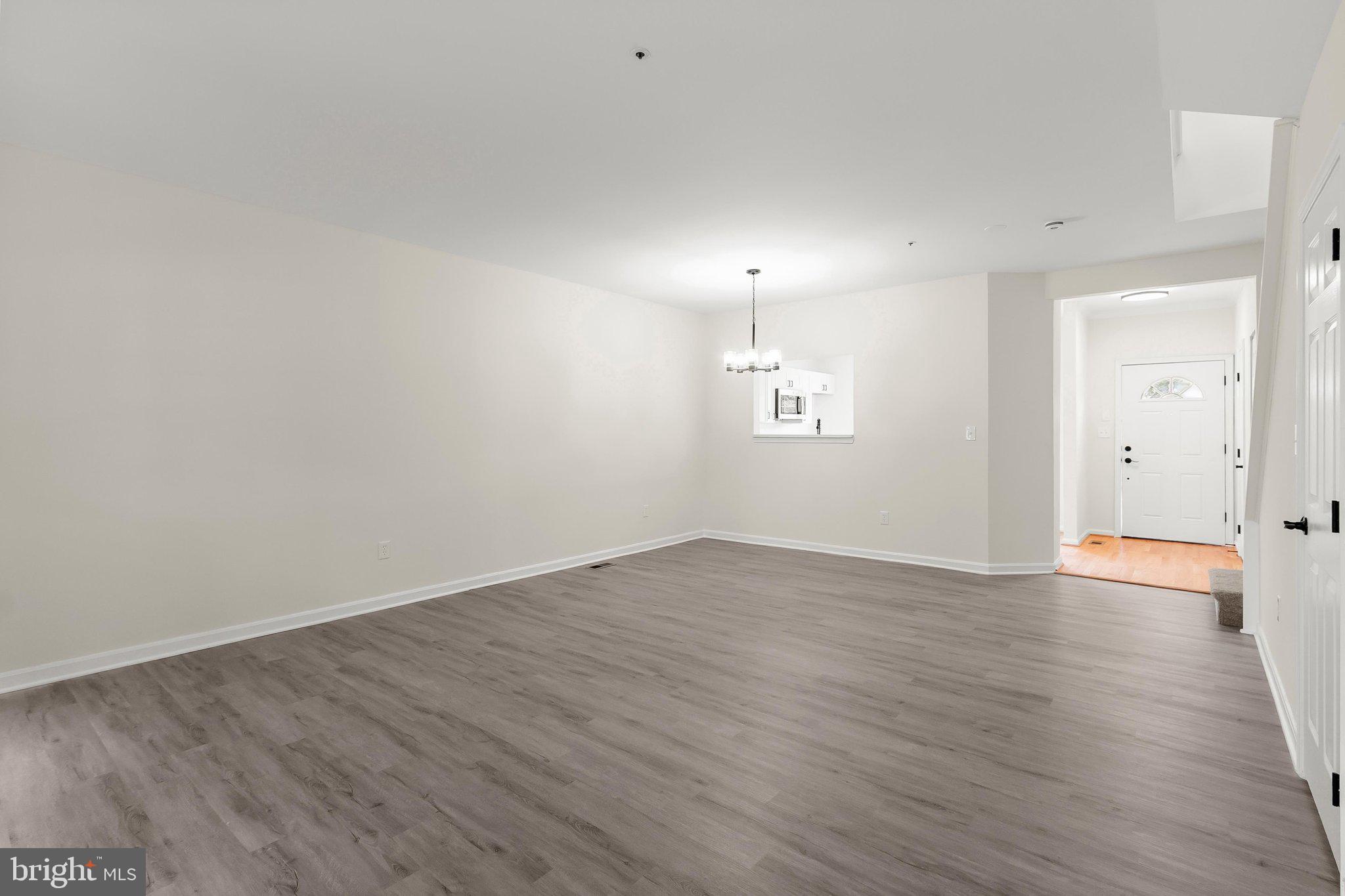 SOUTH ADDISON HGHTS TOWN - Residential