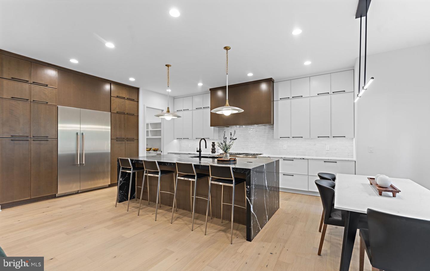 DIVINES CHESTERBROOK - Residential
