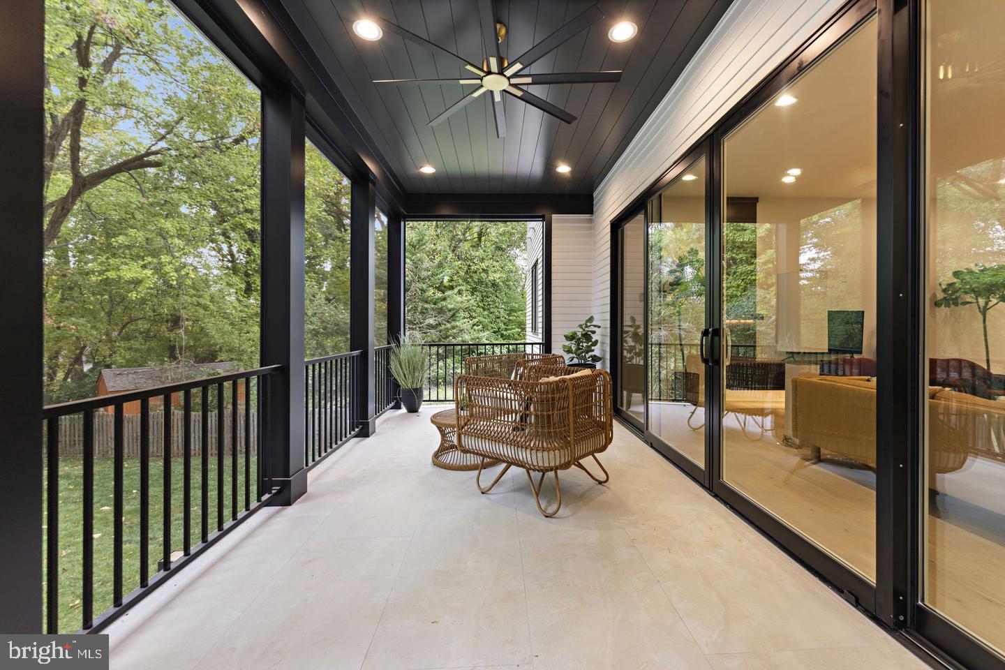 DIVINES CHESTERBROOK - Residential