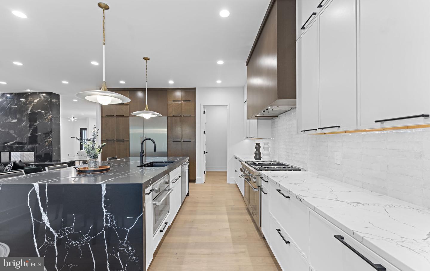 DIVINES CHESTERBROOK - Residential