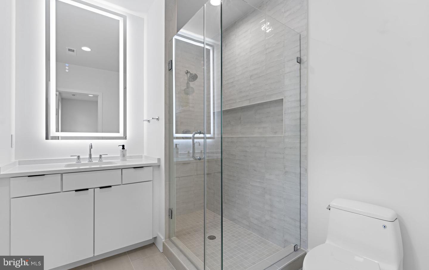DIVINES CHESTERBROOK - Residential