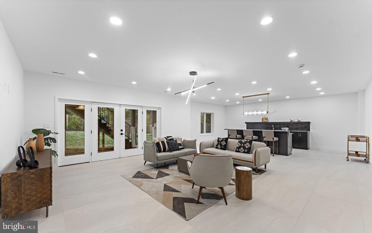 DIVINES CHESTERBROOK - Residential