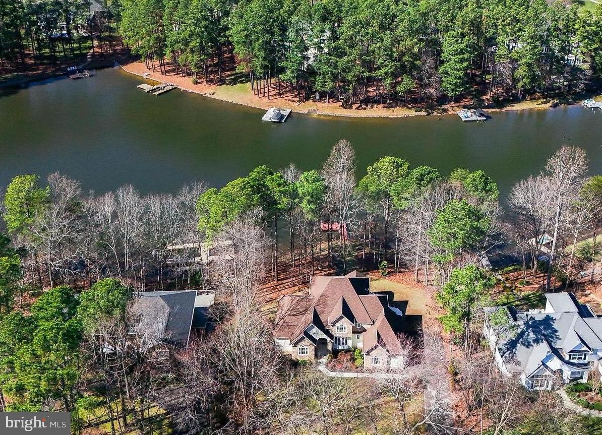 FAWN LAKE - Residential