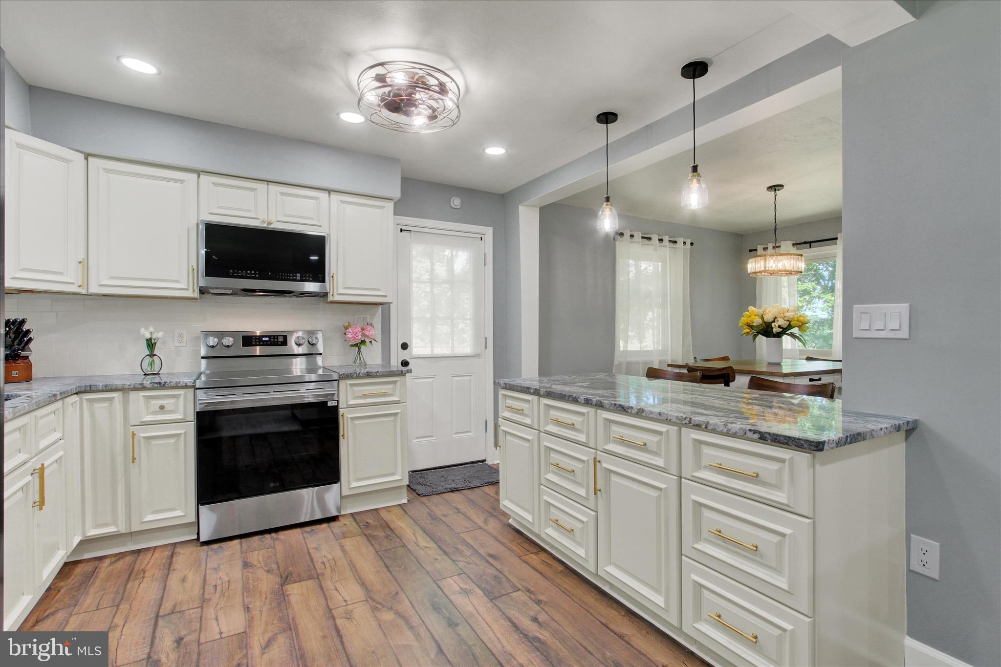 LAKE MEADE - Residential