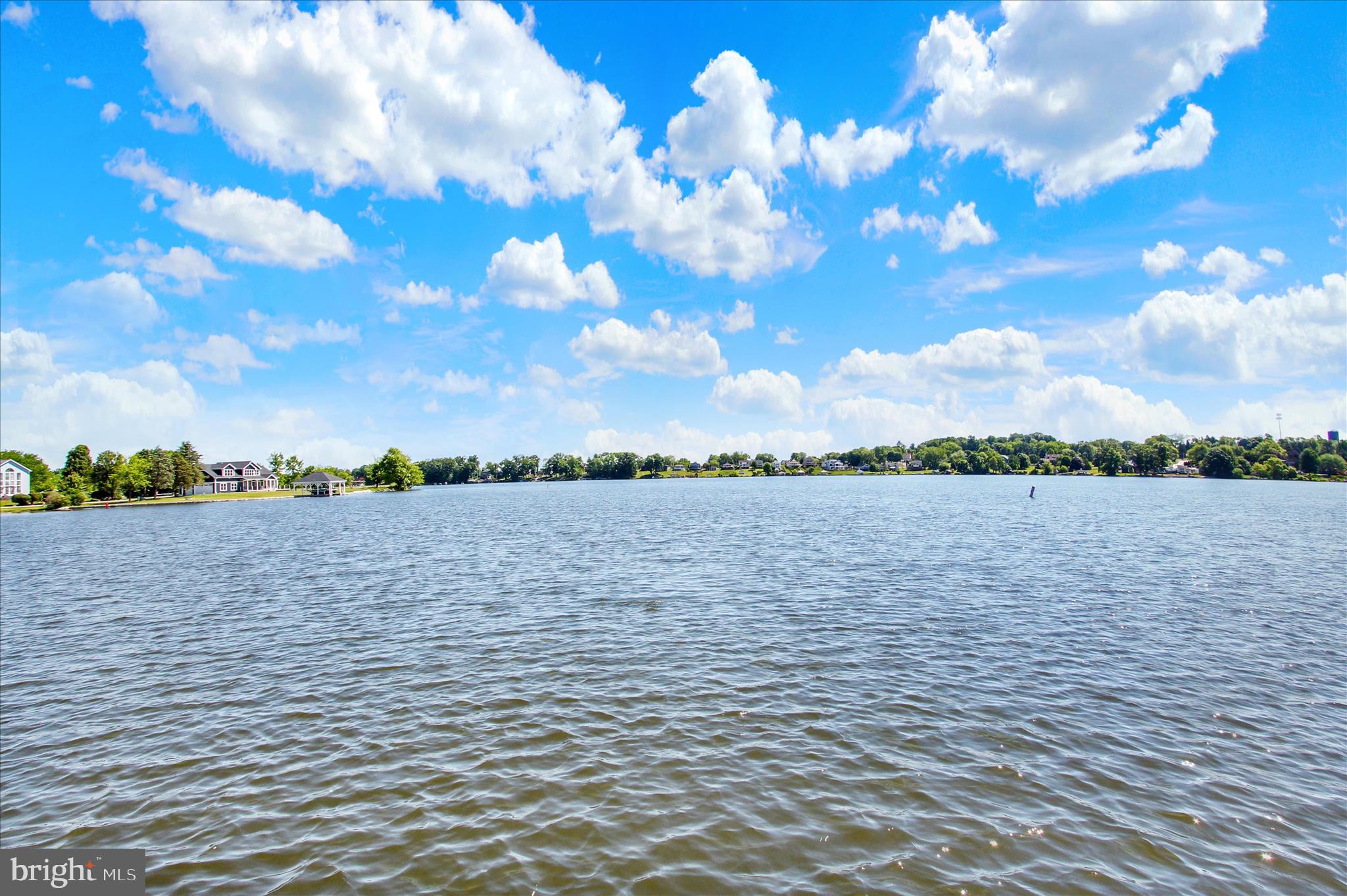 LAKE MEADE - Residential