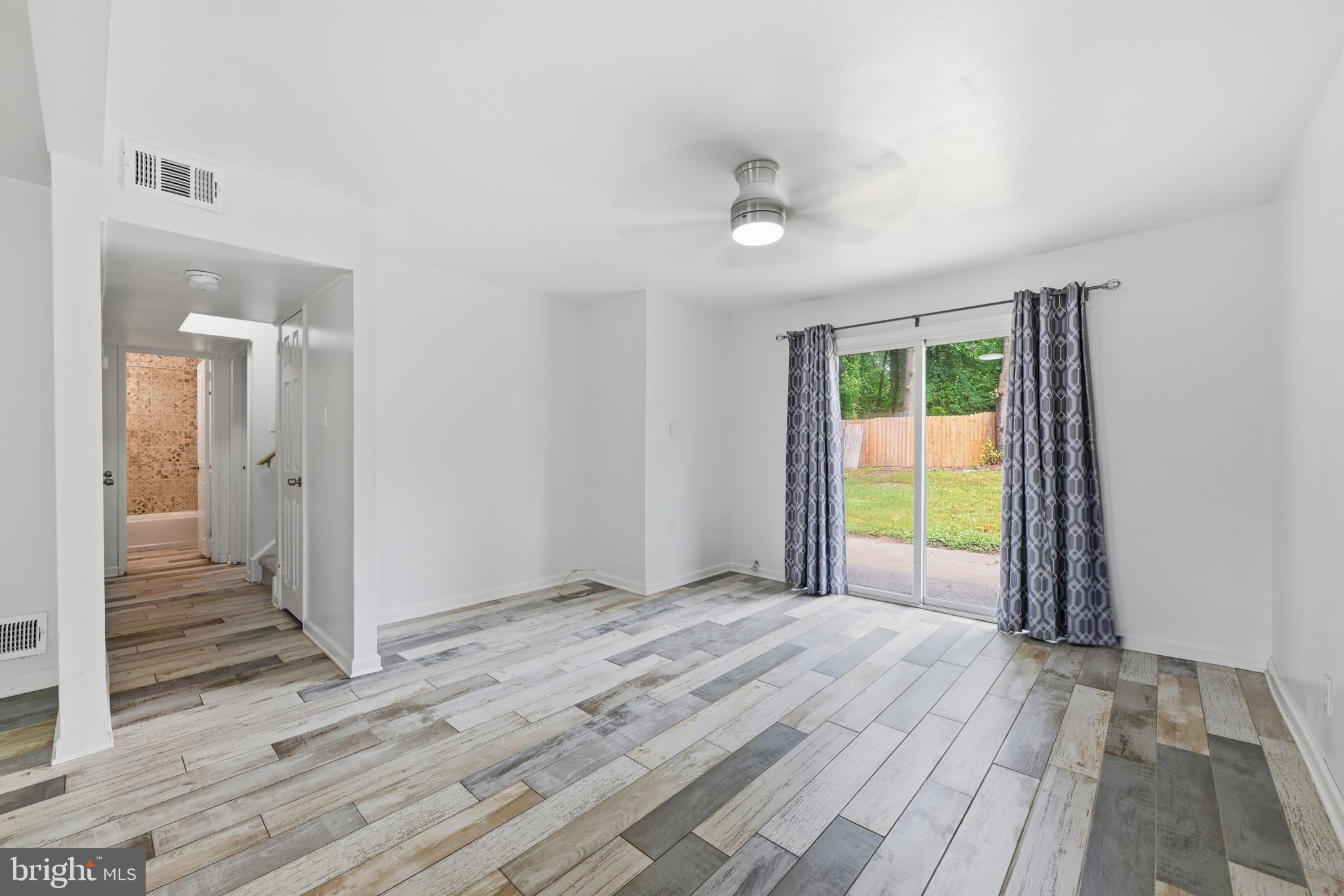 GRANDVIEW ESTS - Residential