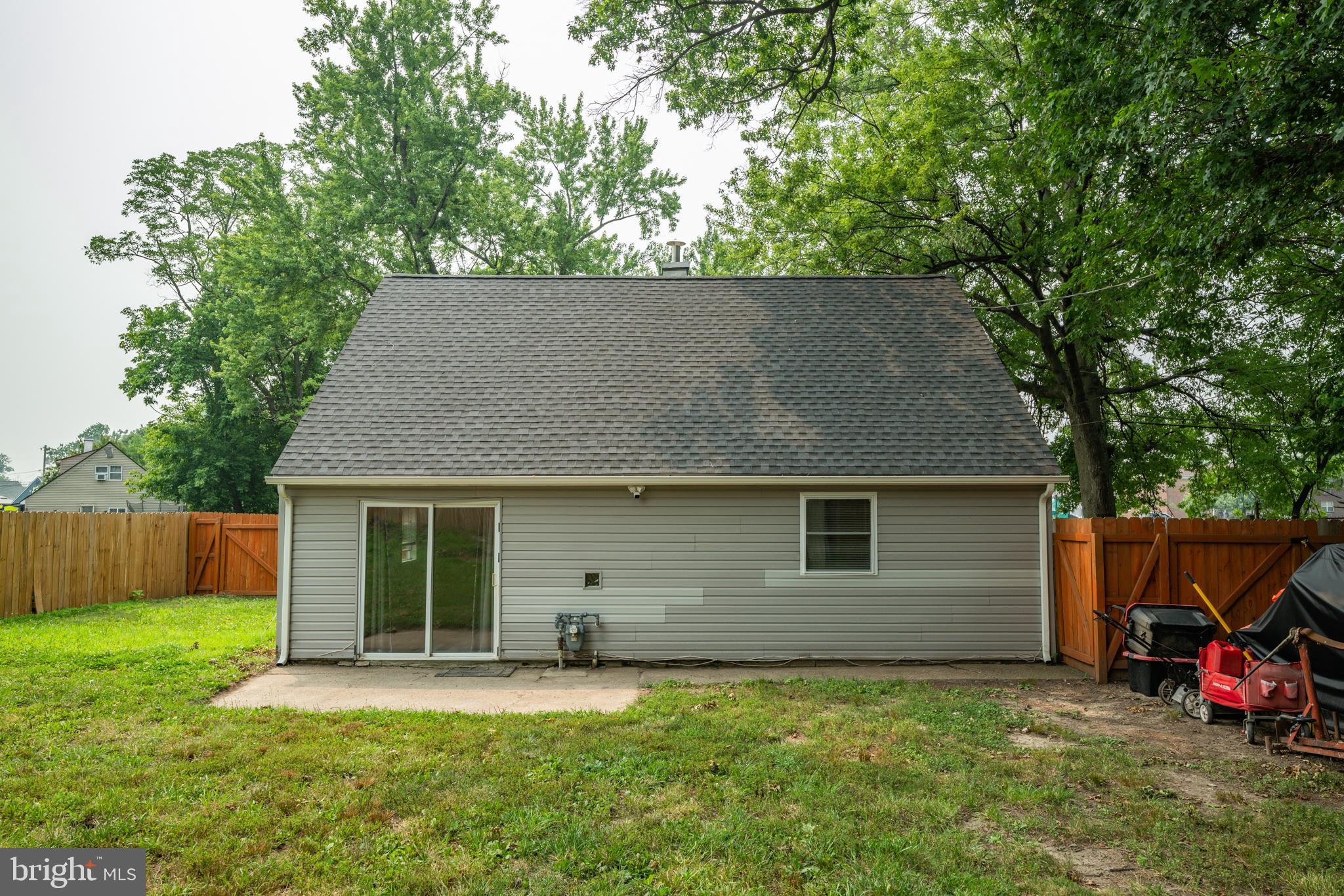 GRANDVIEW ESTS - Residential