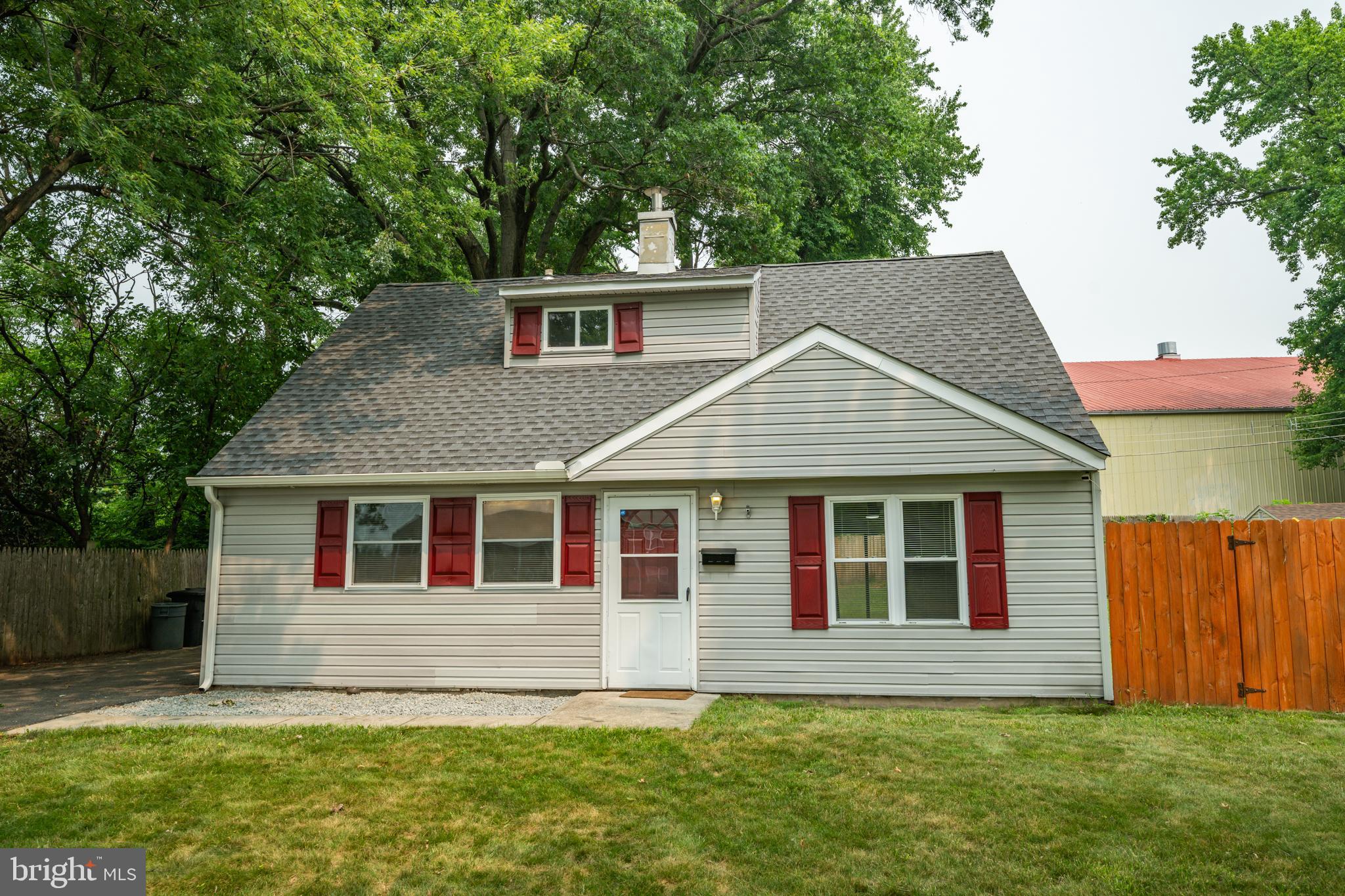 GRANDVIEW ESTS - Residential