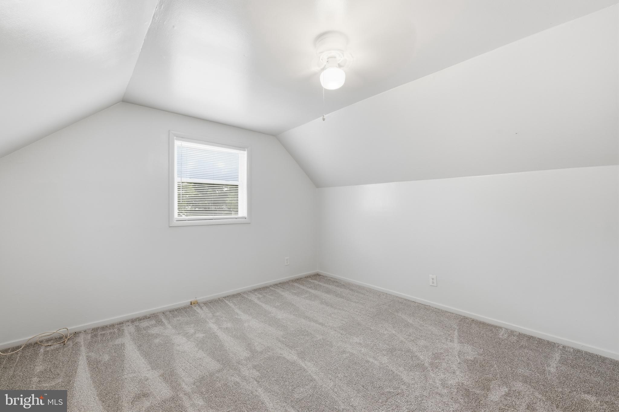 GRANDVIEW ESTS - Residential