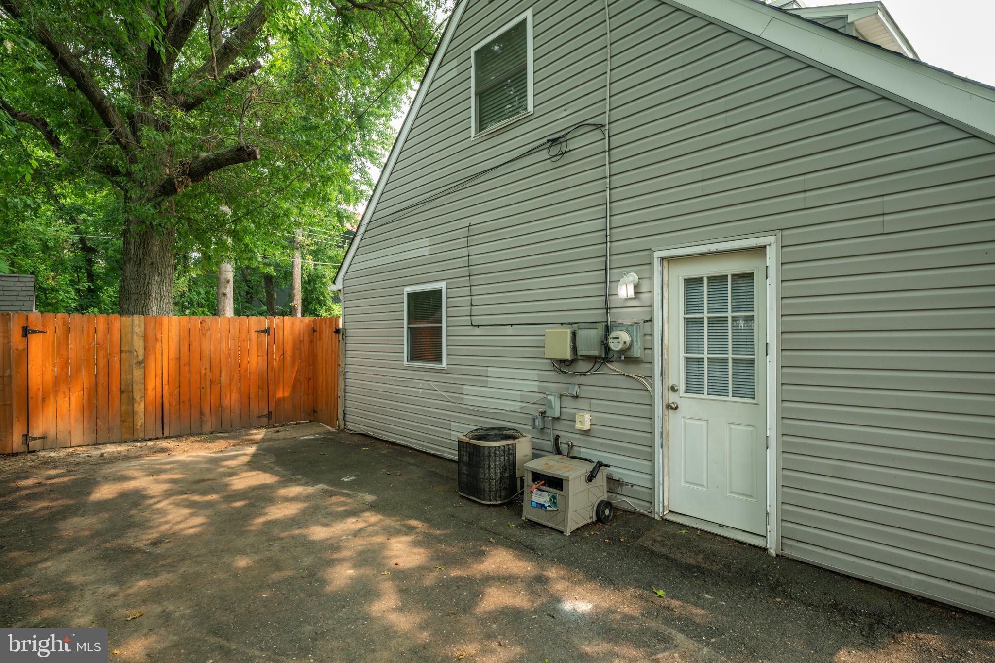 GRANDVIEW ESTS - Residential