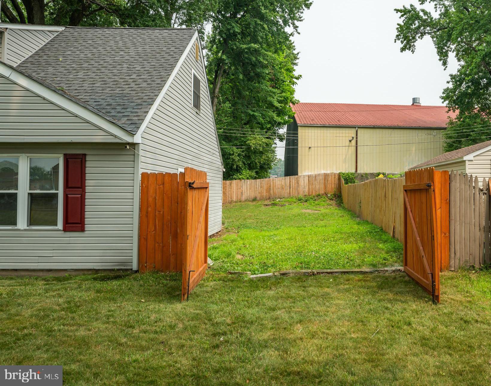 GRANDVIEW ESTS - Residential