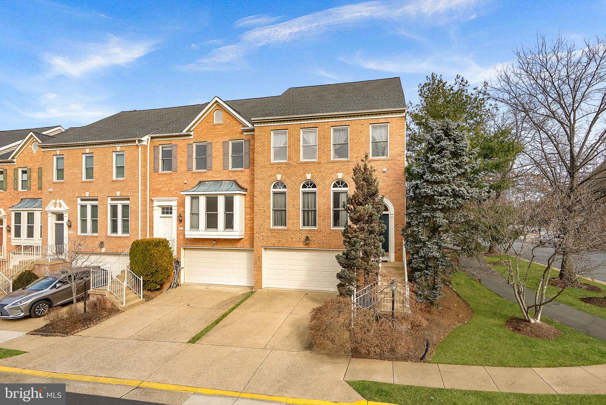 AMBERWOOD - Residential
