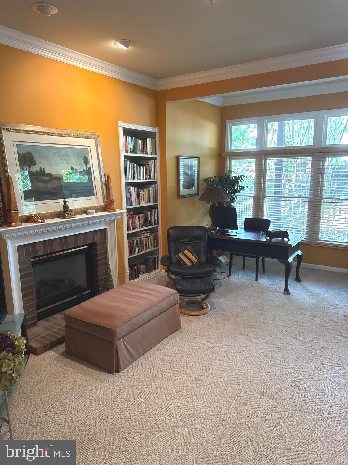 AMBERWOOD - Residential