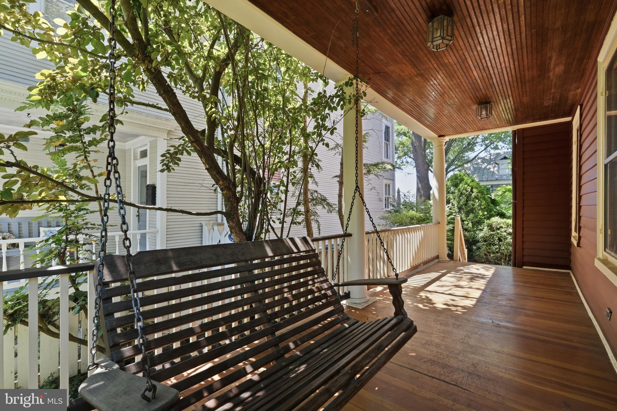 HISTORIC DISTRICT - Residential