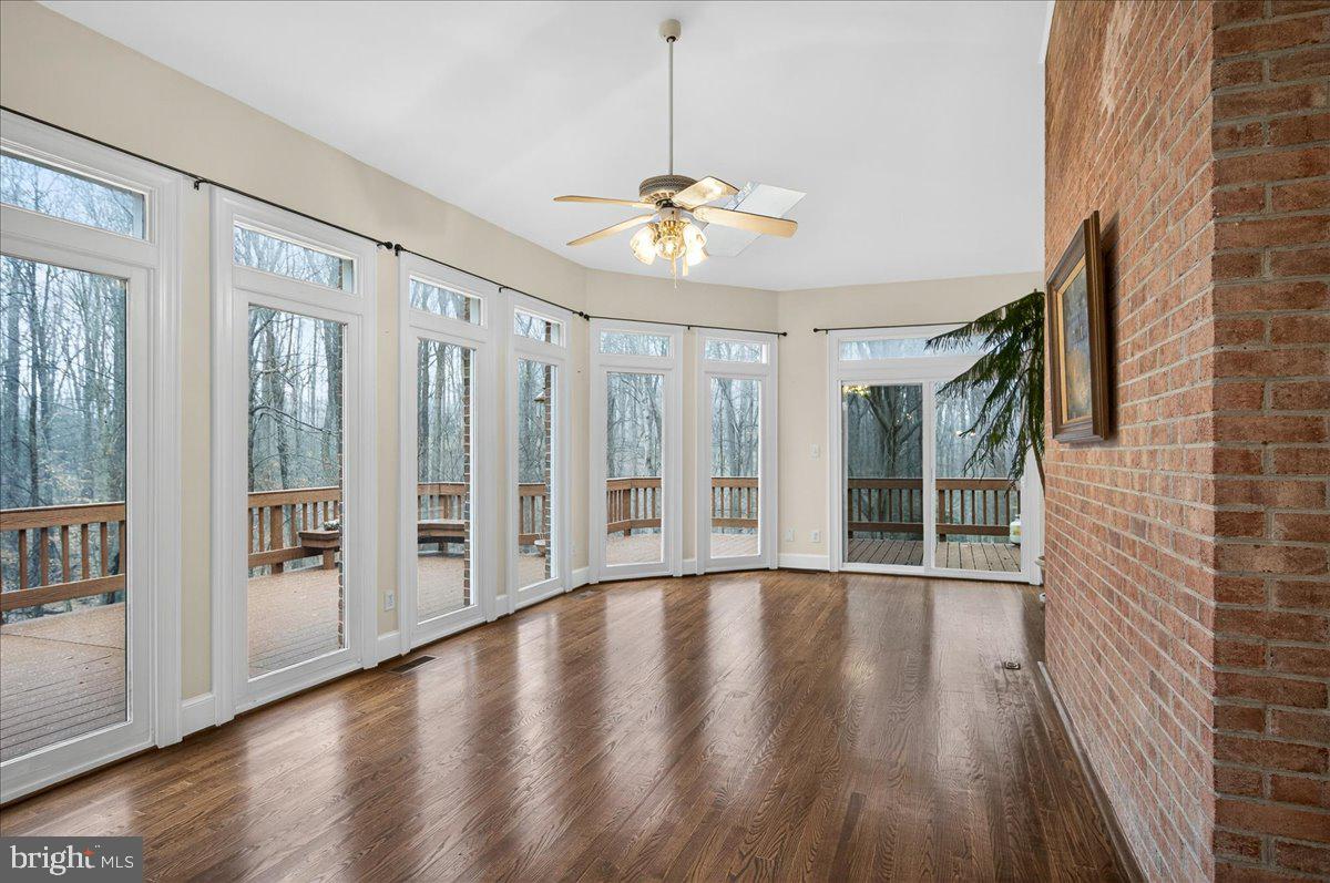 PROSPECT HILLS - Residential