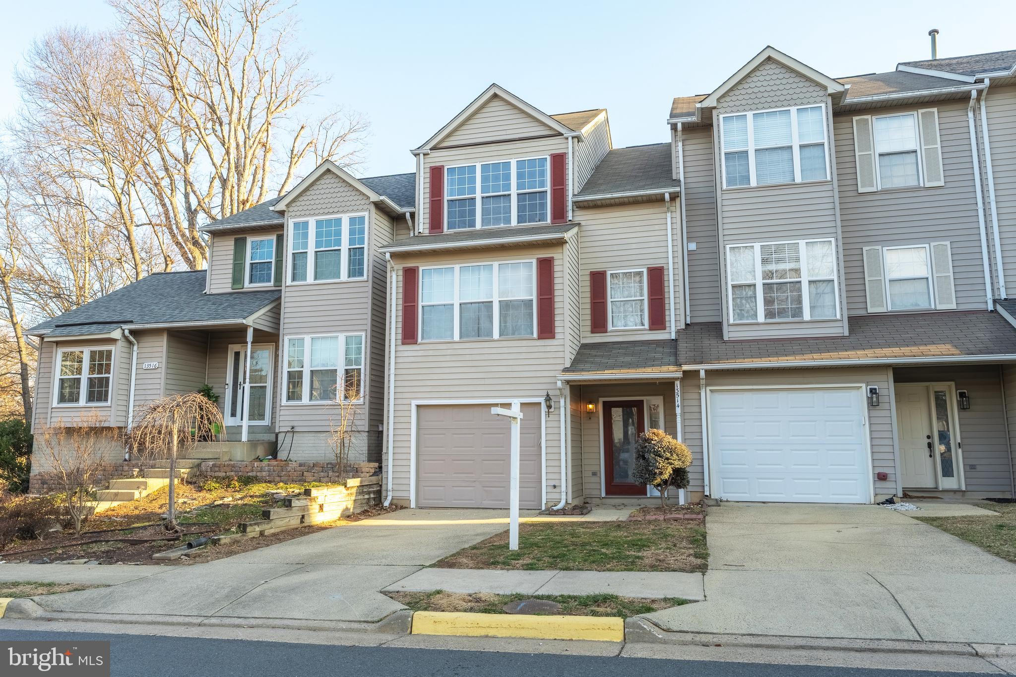 Charming Townhouse in Clifton’s Union Mill Community!
Welcome to this beautiful three-level townhome, nestled in the highly sought-after Centreville Green subdivision of Clifton. This meticulously maintained property offers a perfect blend of comfort, style, and convenience, making it an ideal place to call home. The upper level features two spacious master suites, each with its own full bathroom and generous closet space, providing privacy and comfort. The main level boasts a bright and airy living room that opens to a deck with serene green and water views, ensuring privacy and abundant natural light. At the heart of the home, the open-concept kitchen and ample cabinet storage, complemented by a separate dining room and a convenient half bathroom. The lower level provides a versatile space that can serve as an extra bedroom, office, or recreation area, complete with an additional half bathroom. Thoughtful upgrades throughout the home include gleaming hardwood floors on the main level, LVP flooring installed on the upper and lower levels in 2018, a brand-new AC and condenser installed in 2024, and a roof replacement in 2017. Residents of this vibrant community enjoy access to fantastic amenities, including an outdoor pool, tennis courts, tot lots, and ample visitor parking. Centrally located, this home offers unbeatable convenience with close proximity to shopping centers, restaurants, and major roads, including Route 28, Route 29, I-66, and Fairfax County Parkway. Additionally, it is just a short drive to Dulles Airport and is zoned for top-rated Fairfax County schools. Don’t miss this incredible opportunity to own a stunning townhome in a prime location—schedule your showing today!