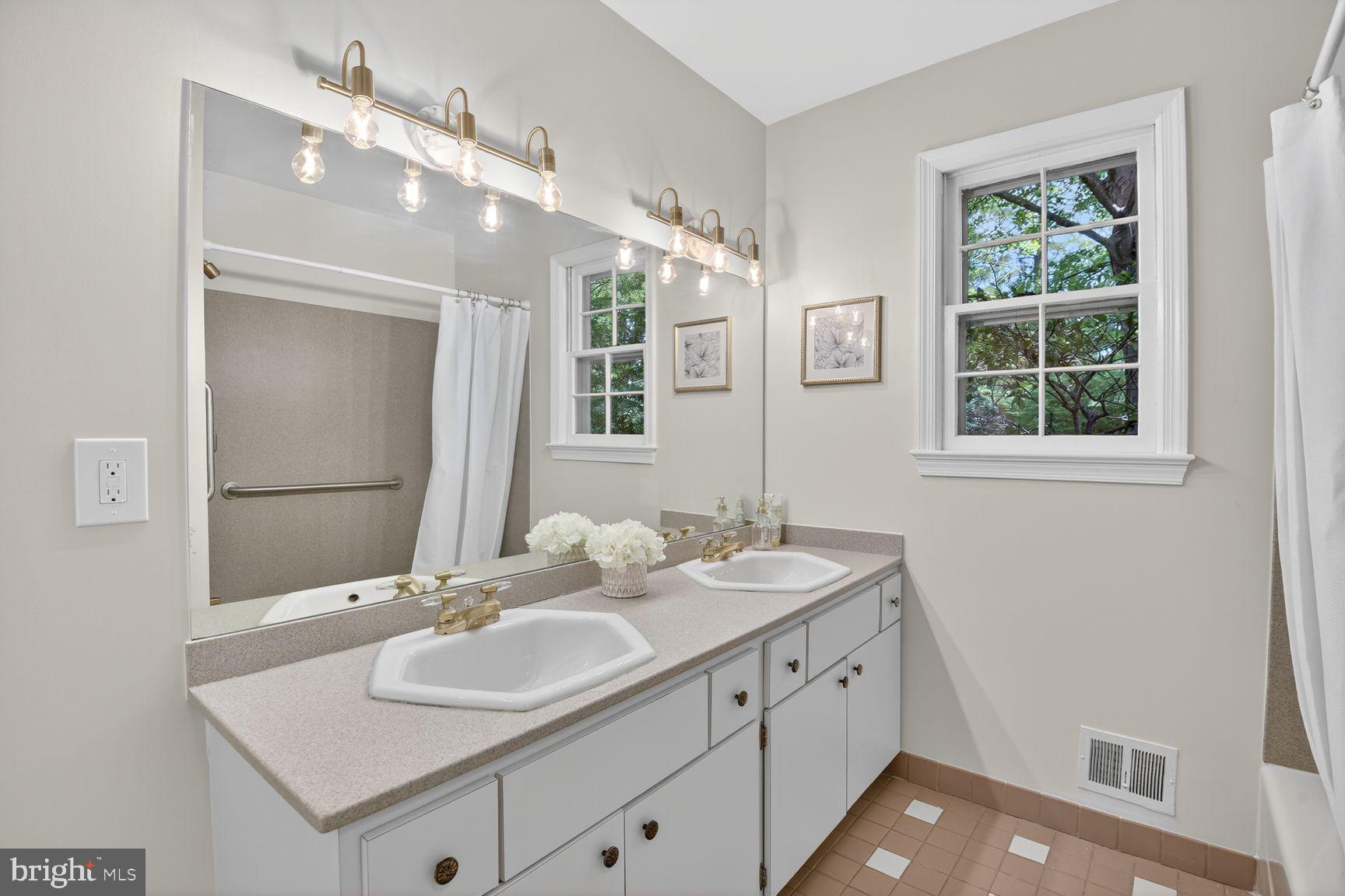 KIMBLEWICK - Residential