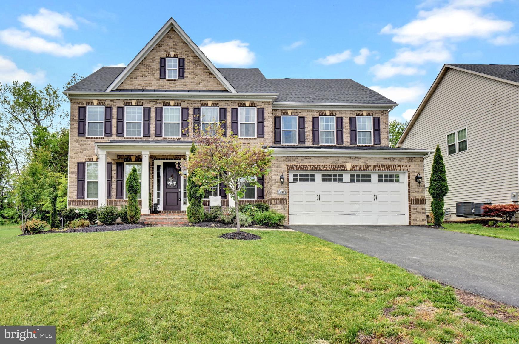 OAK CREEK CLUB - Residential