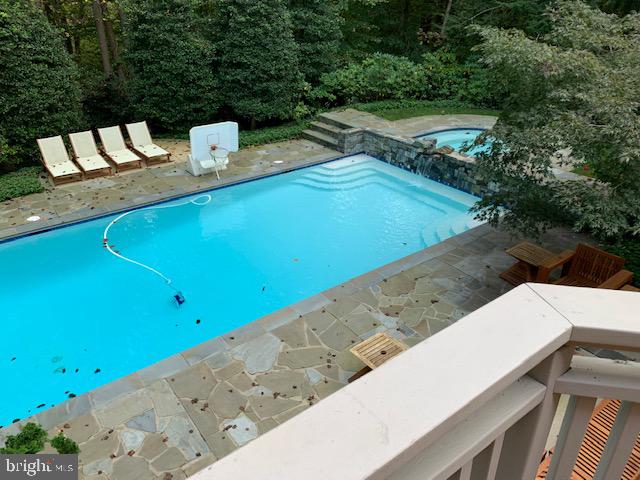 FOREST GLEN - Residential