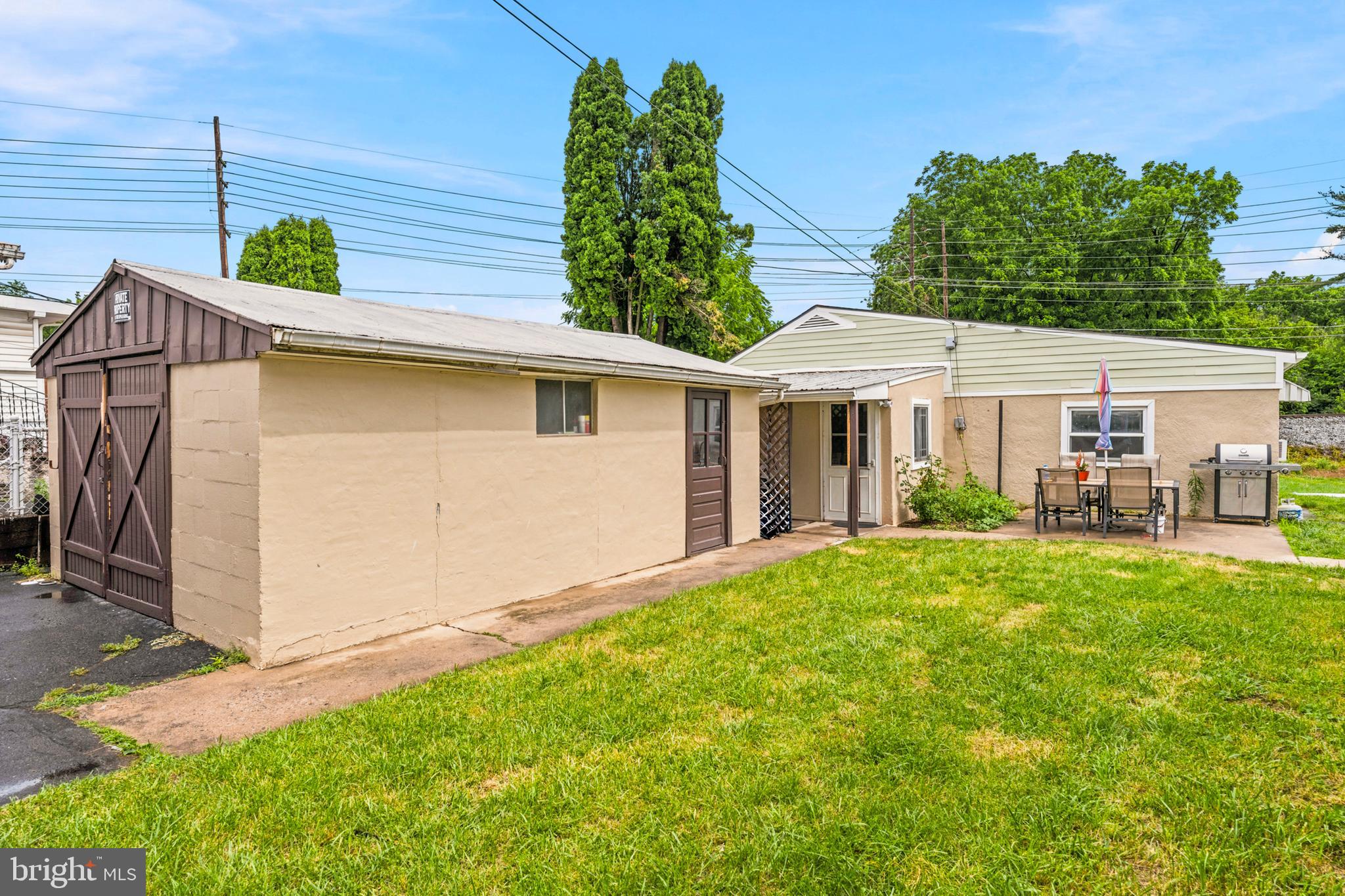 HAGERSTOWN - Residential