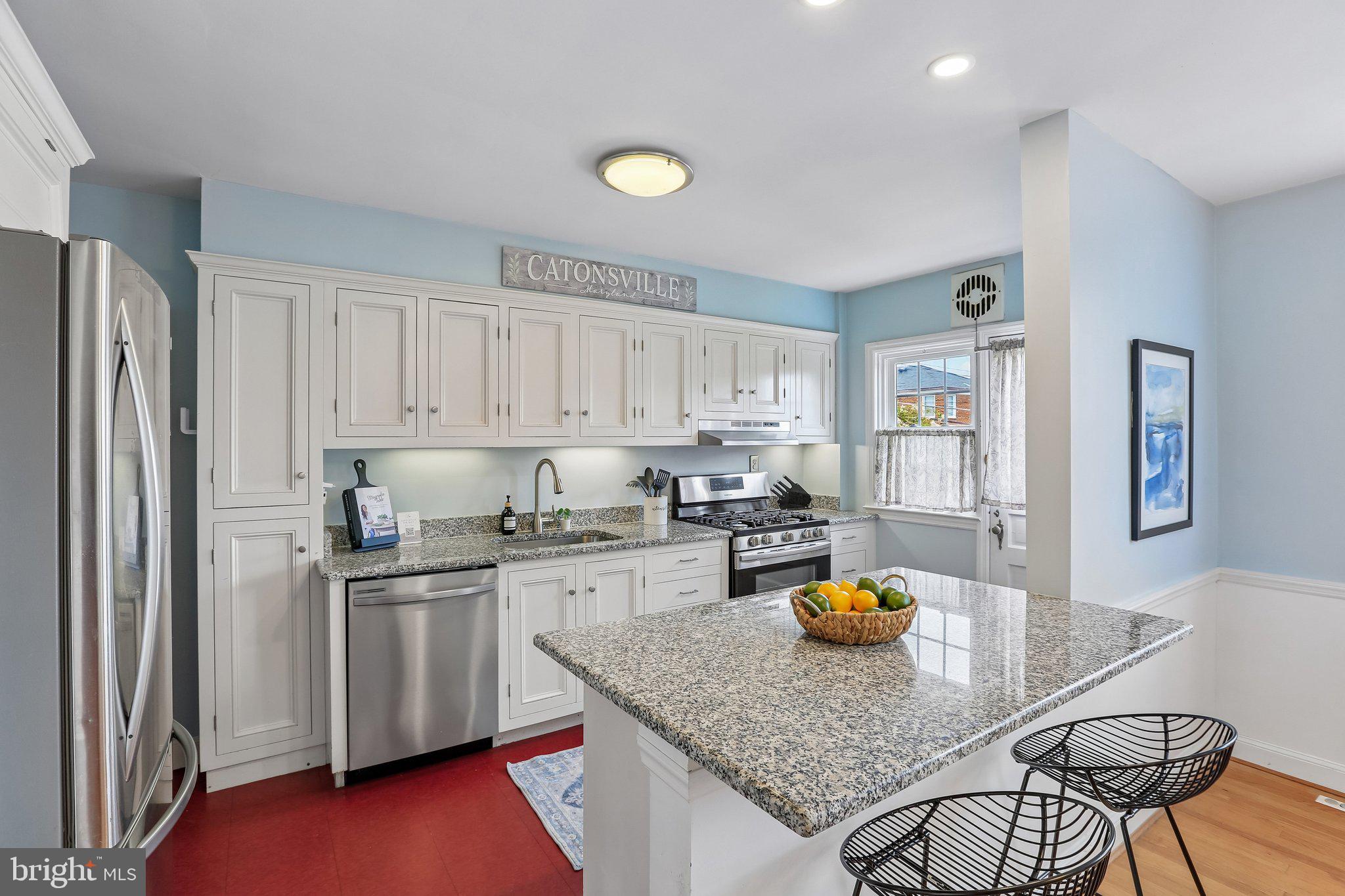 ACADEMY HEIGHTS - Residential
