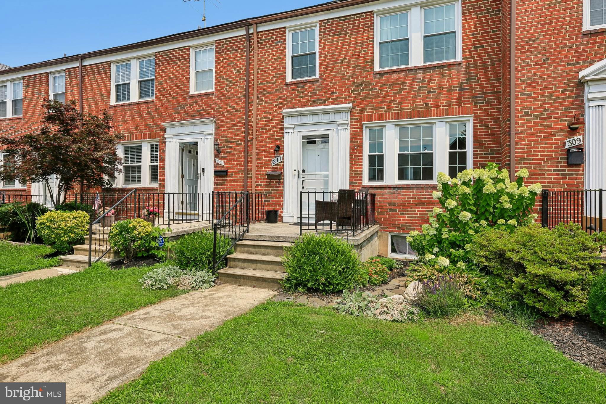 ACADEMY HEIGHTS - Residential