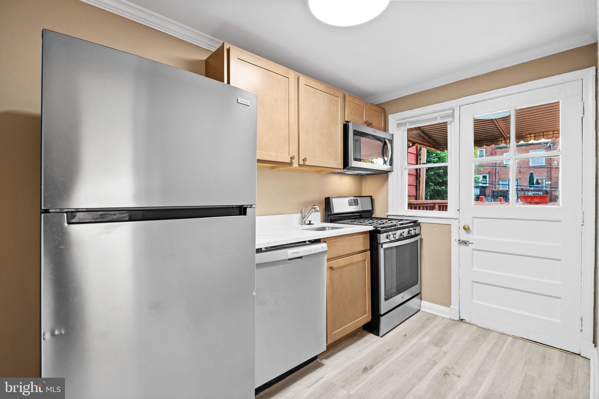 YALE HEIGHTS - Residential