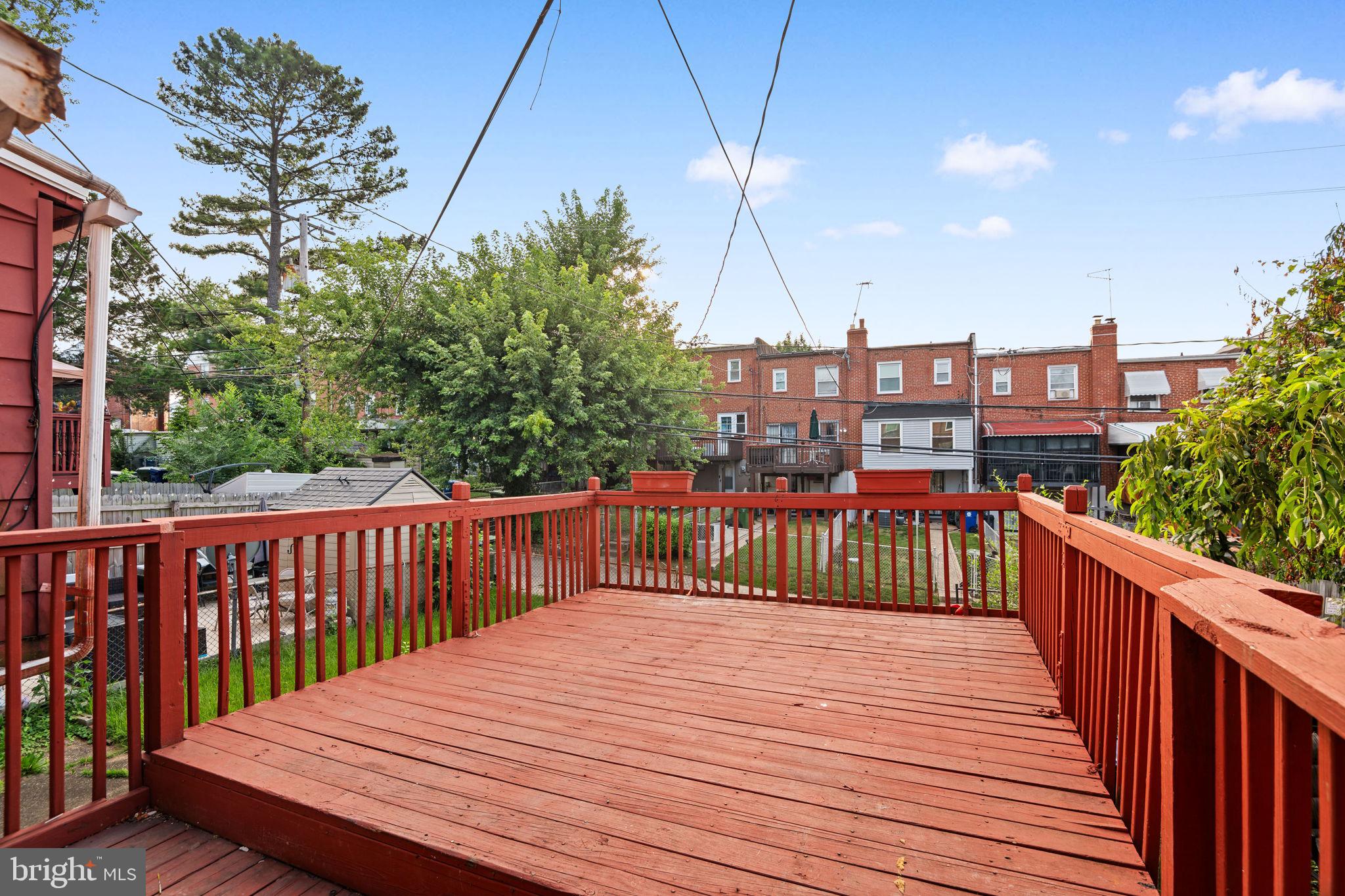 YALE HEIGHTS - Residential