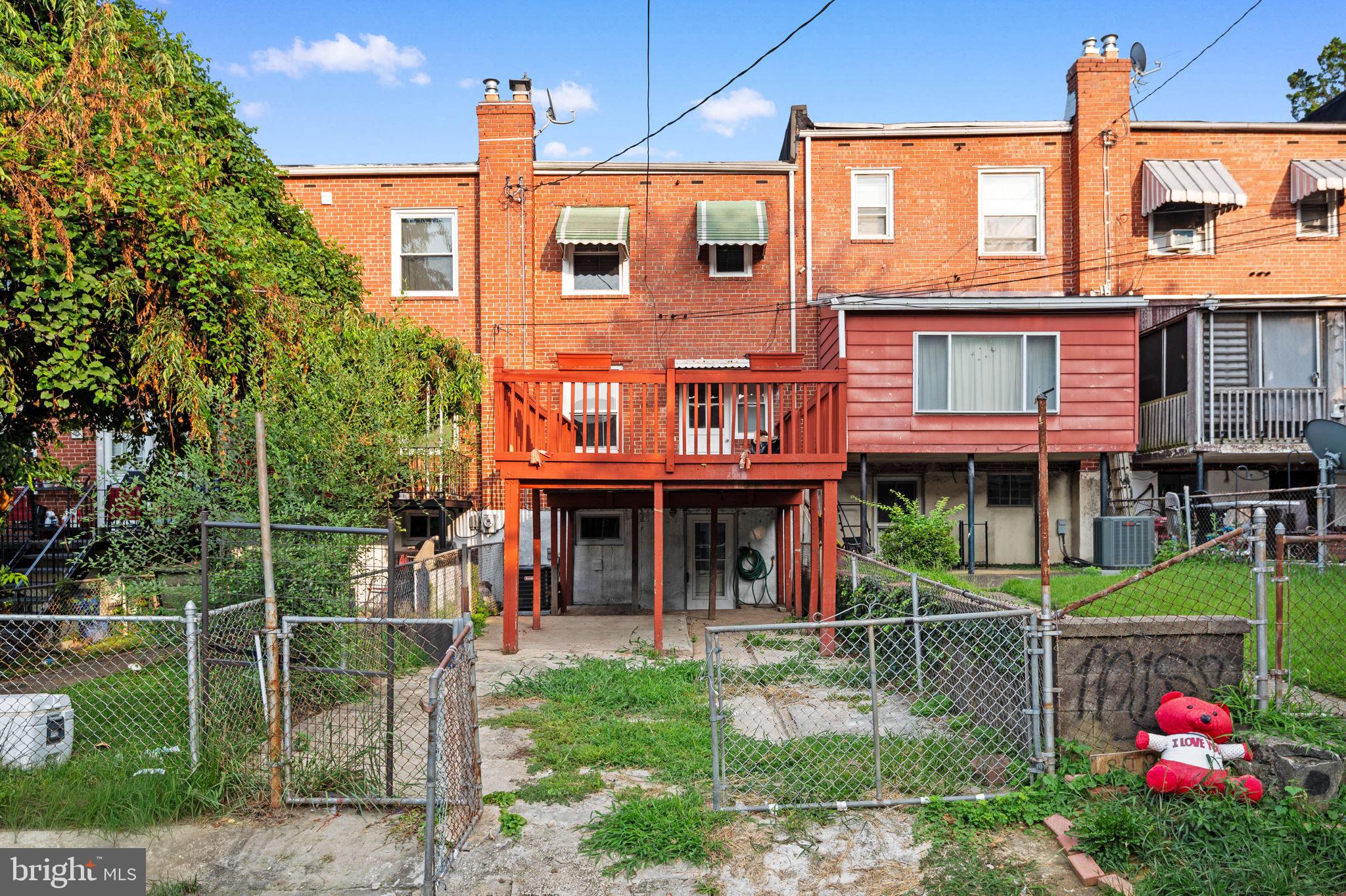 YALE HEIGHTS - Residential