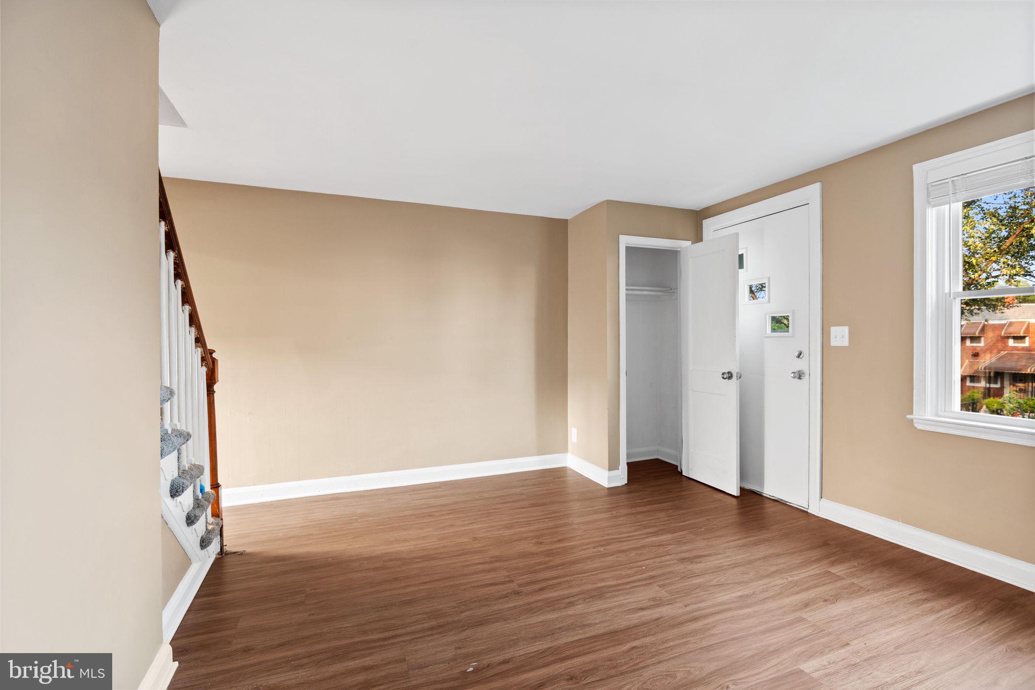 YALE HEIGHTS - Residential