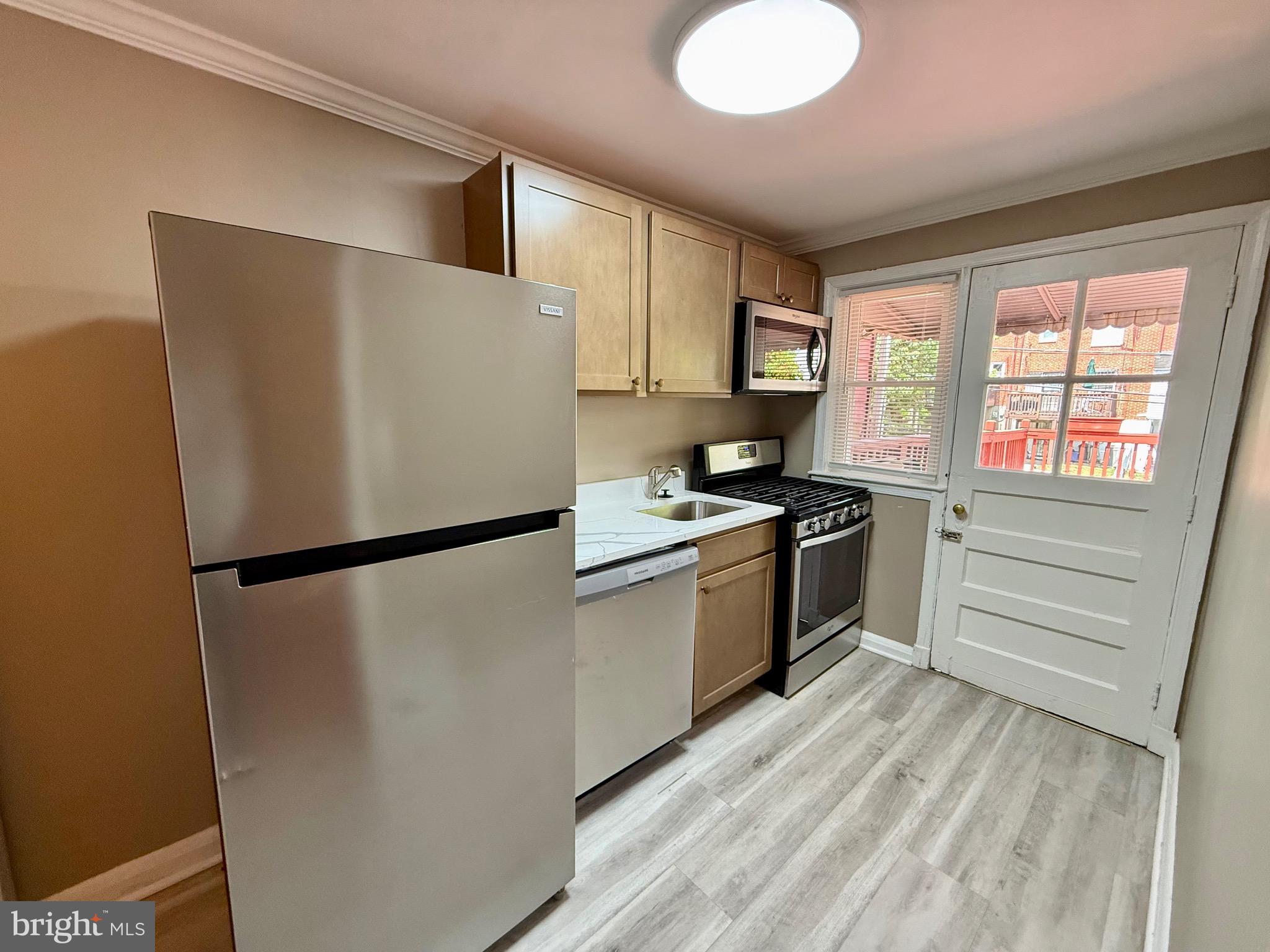 YALE HEIGHTS - Residential