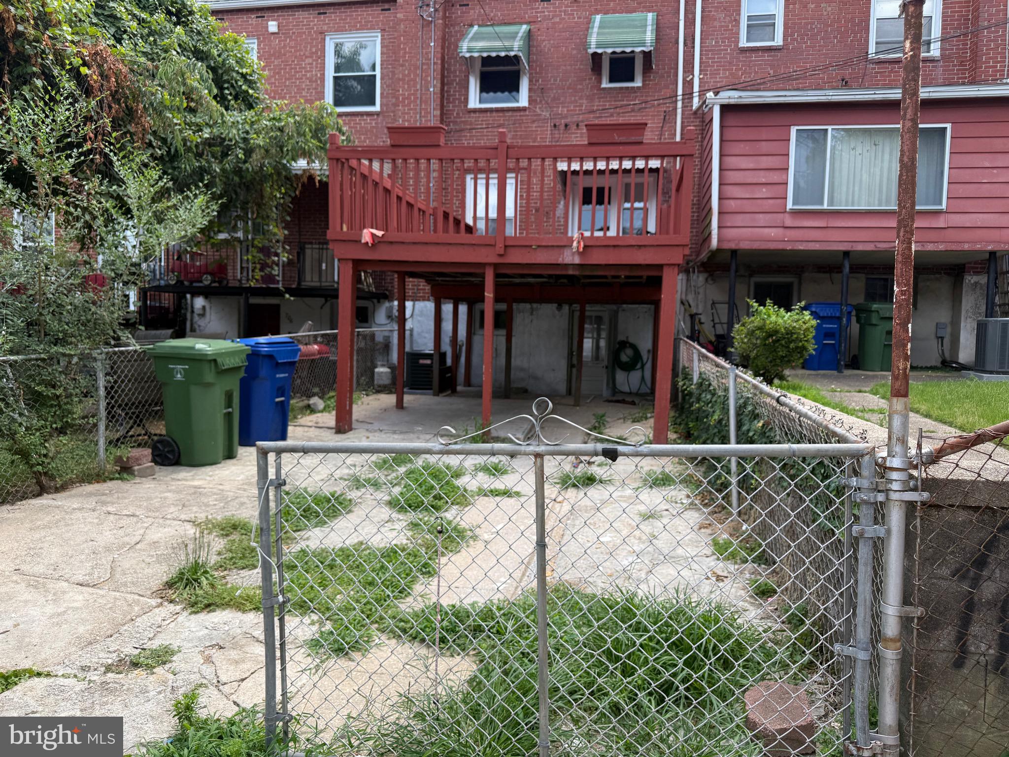 YALE HEIGHTS - Residential