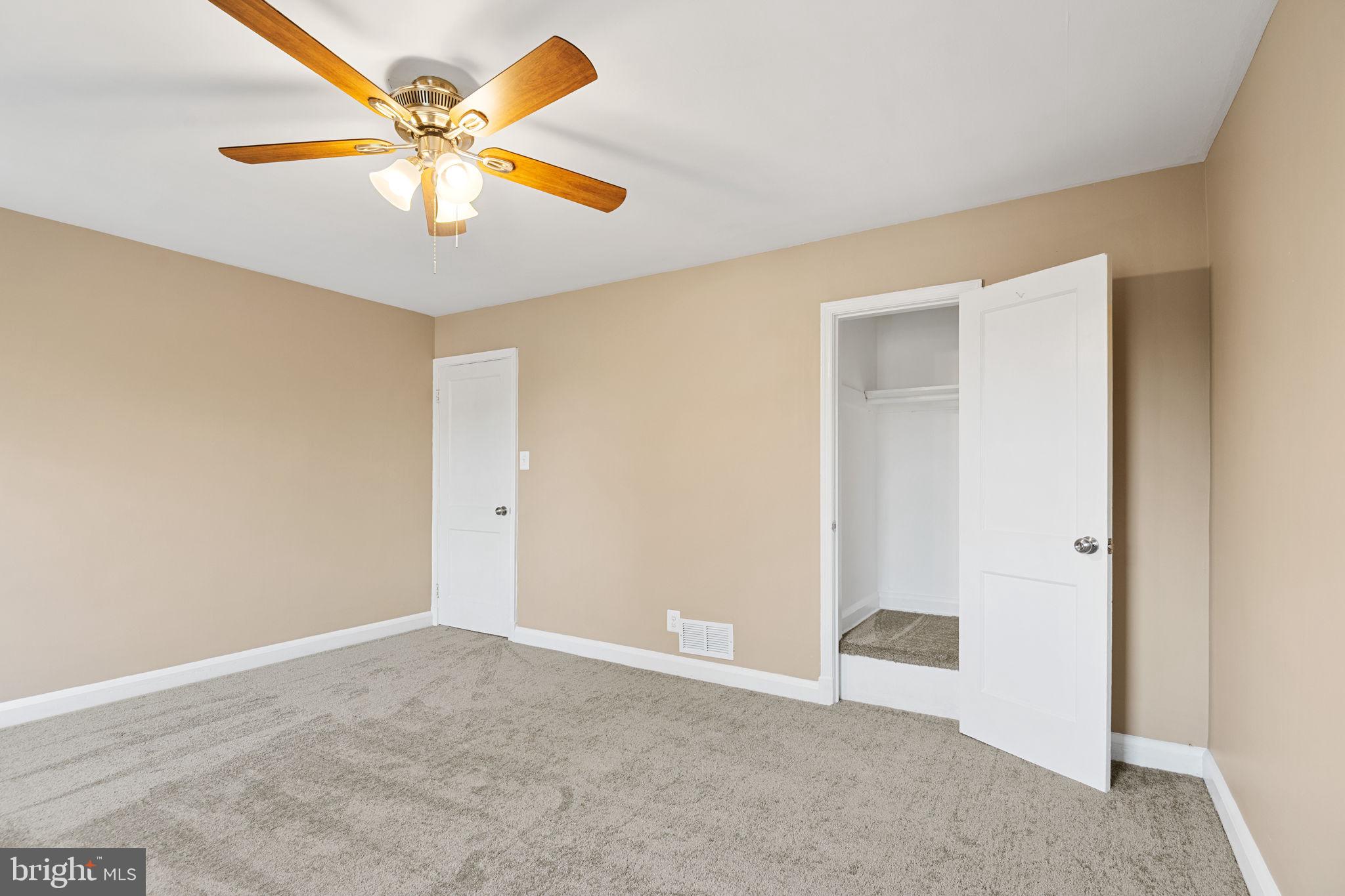 YALE HEIGHTS - Residential