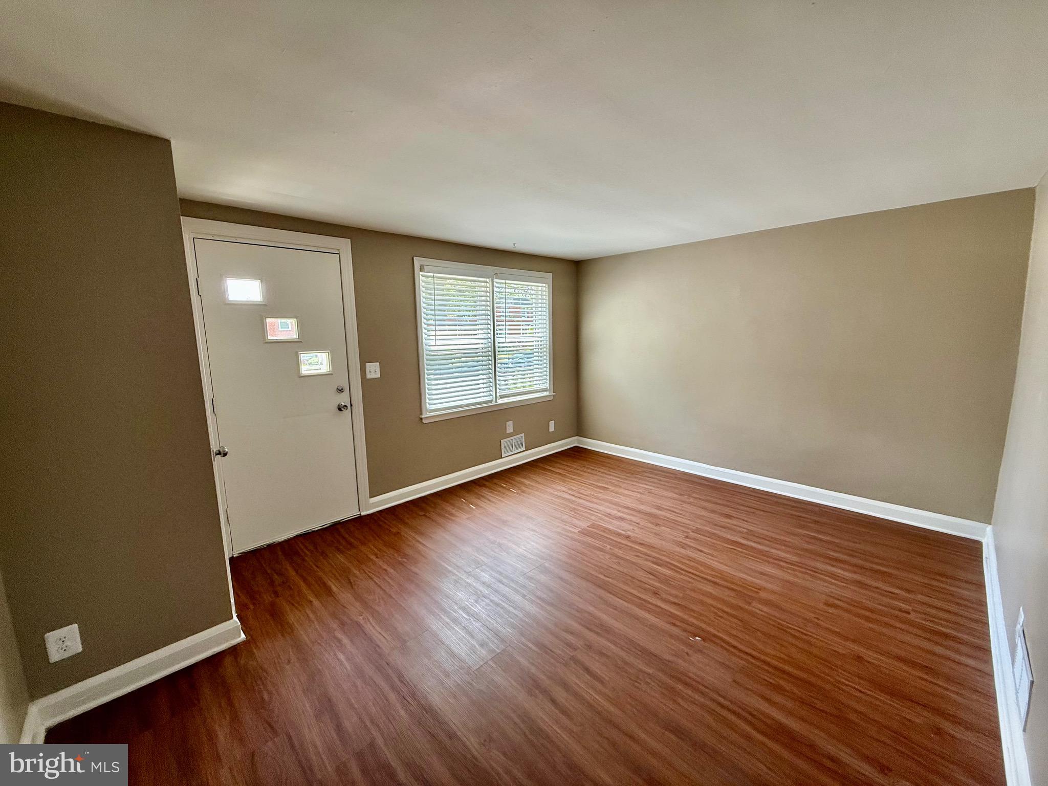 YALE HEIGHTS - Residential