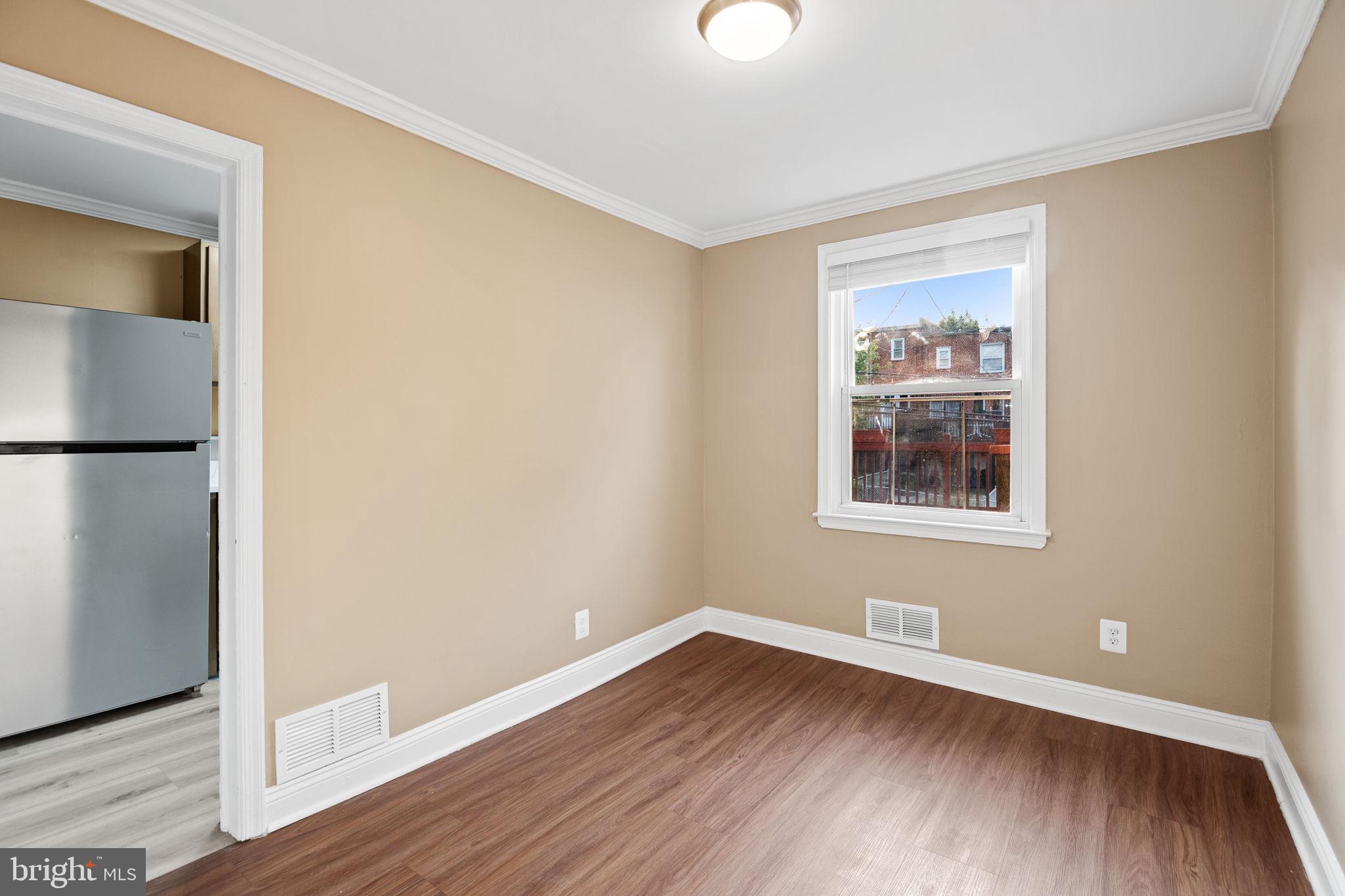 YALE HEIGHTS - Residential