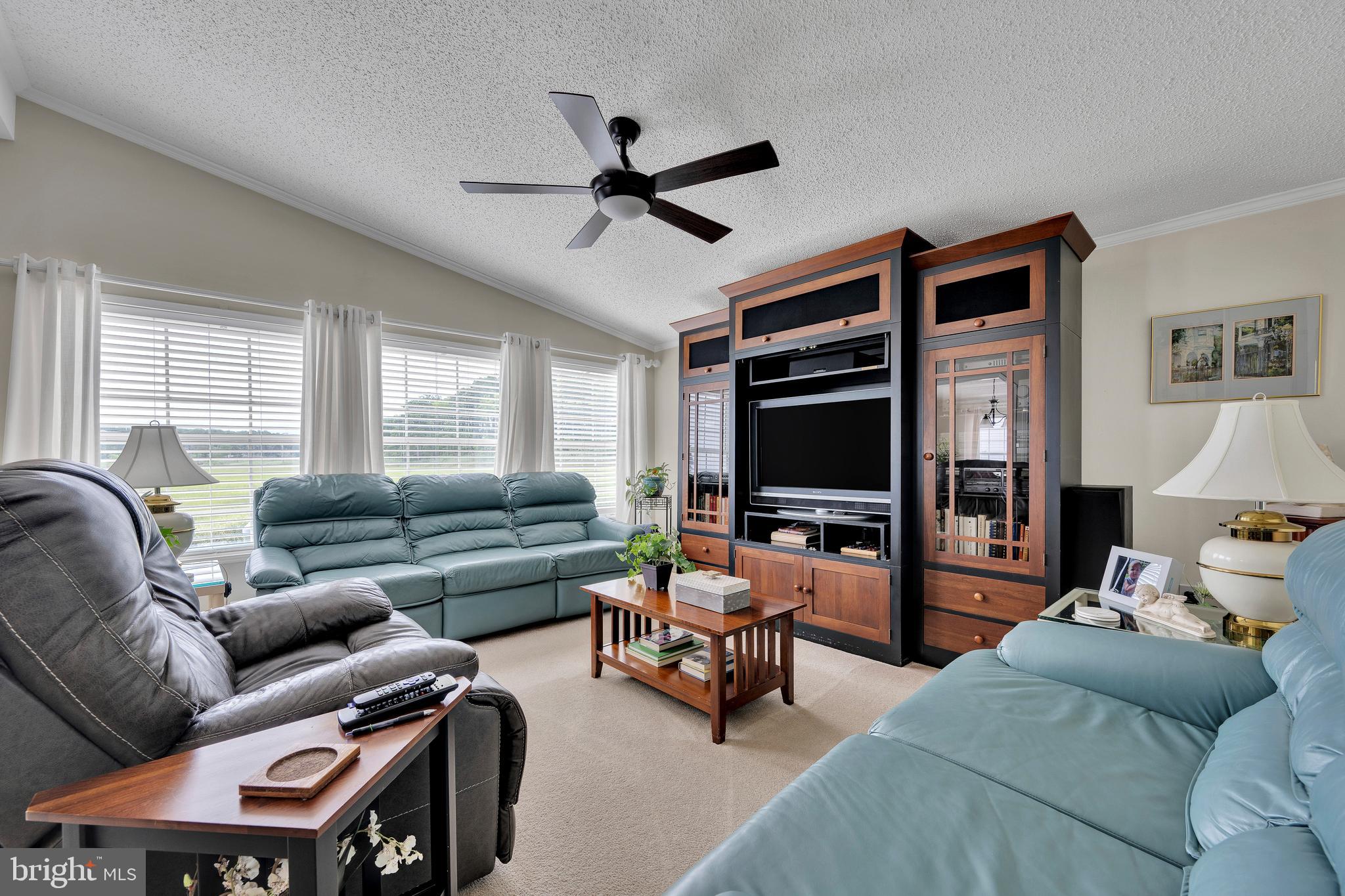 WEST BAY PARK - Residential