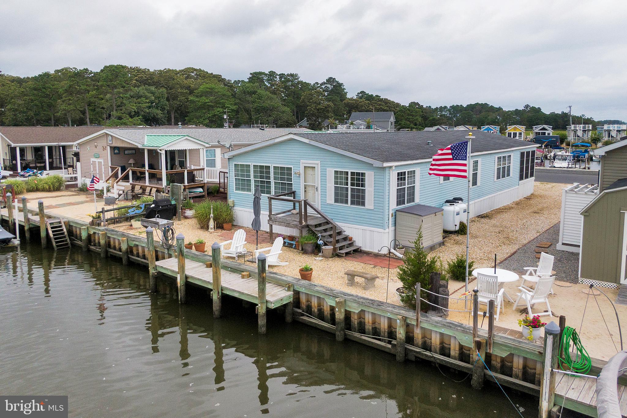 WEST BAY PARK - Residential