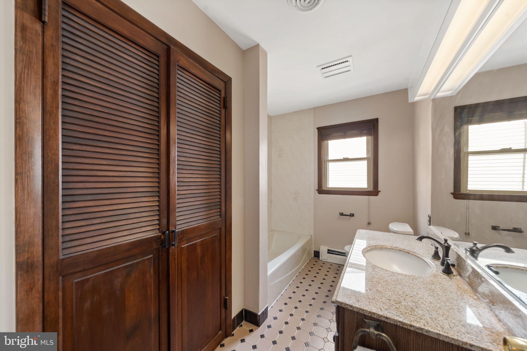 PRIMOS SECANE - Residential