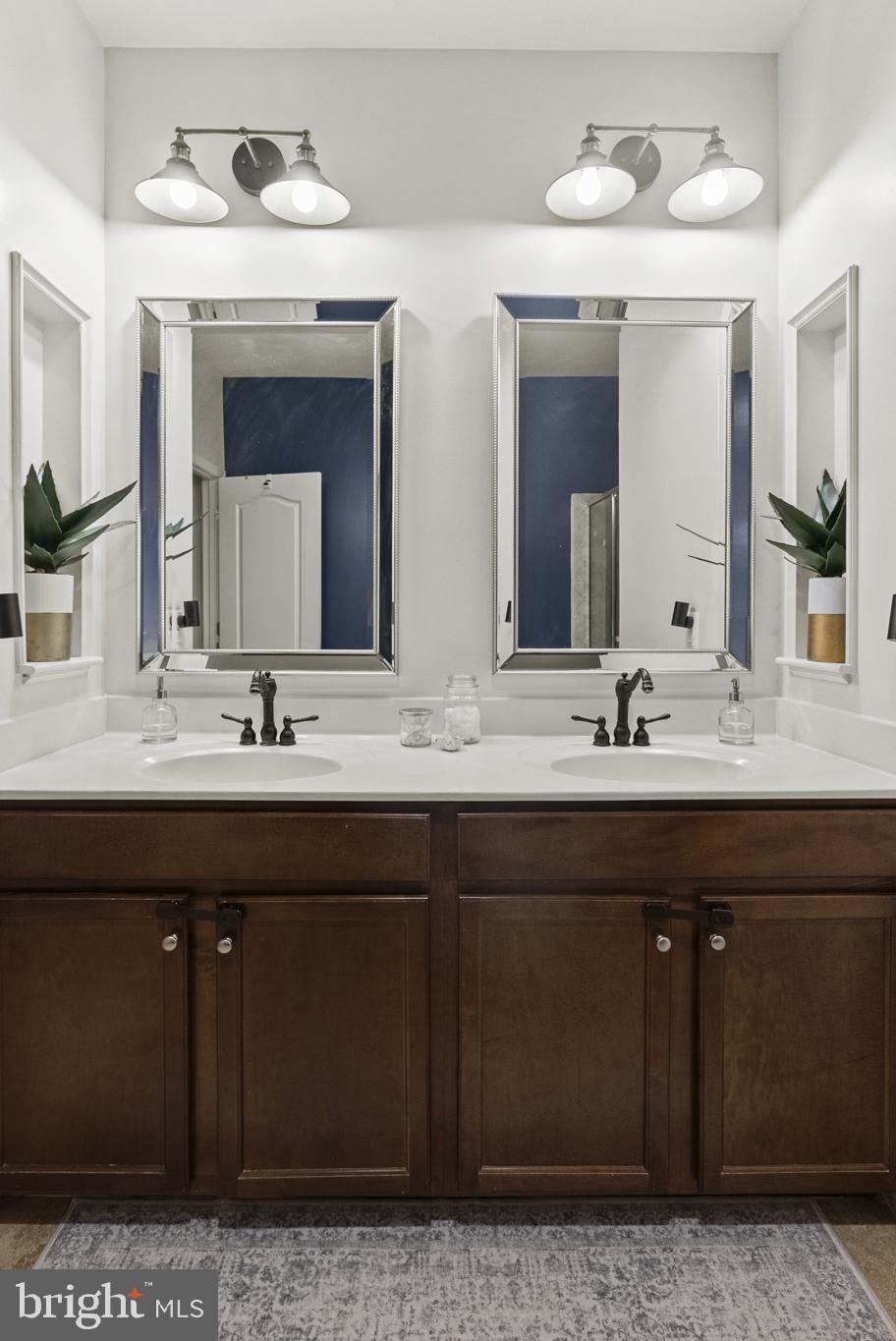 STONE RIDGE - Residential Lease